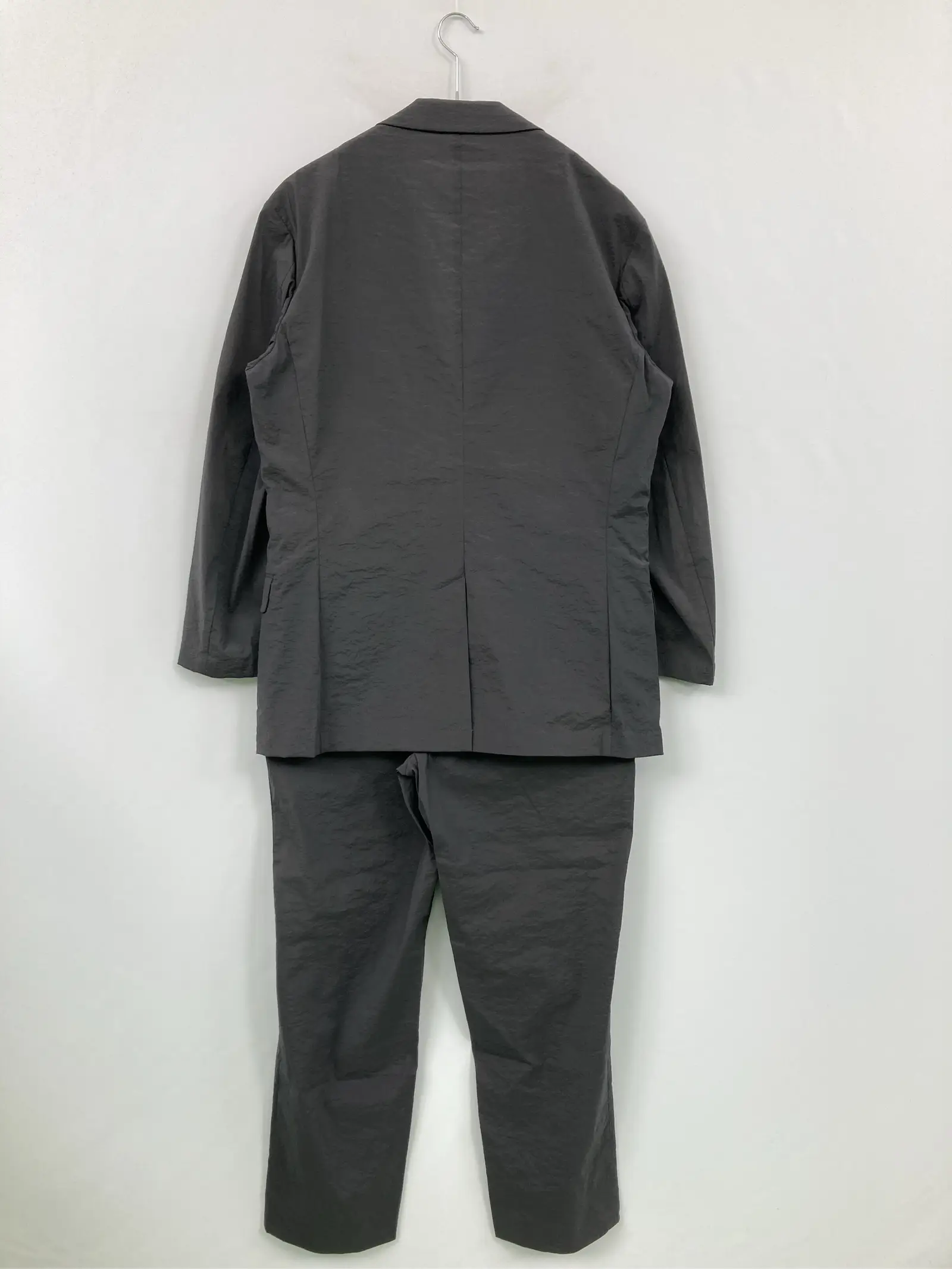 https://r2-worker.digdig.jp/product/0033a630-f9a4-46a9-82bf-2a6627466ec6/b91eda65-b0cb-4323-8594-bc2f18775352