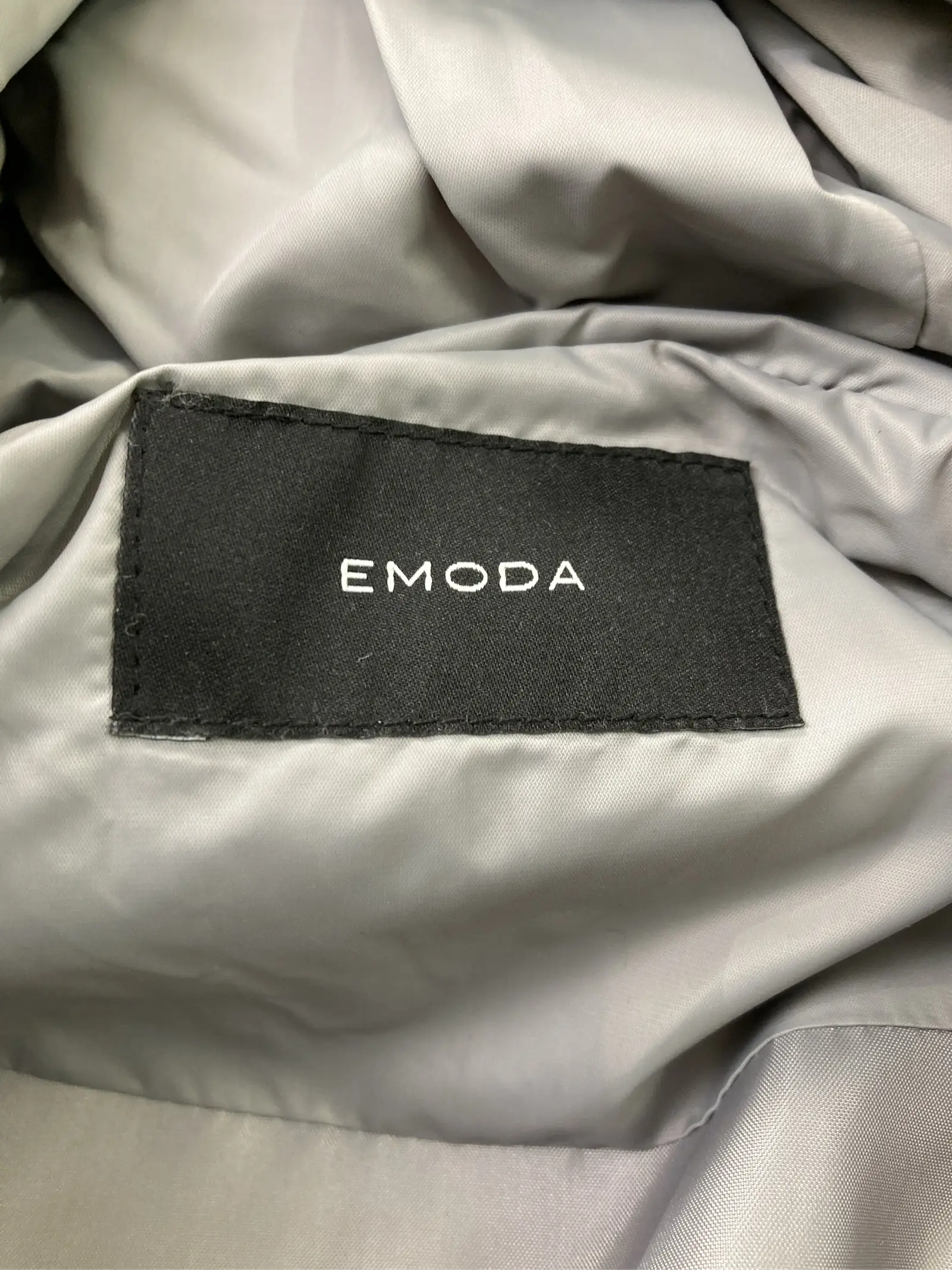 https://r2-worker.digdig.jp/product/003f2594-980d-4dfd-913b-b08d82a30b21/5f67317b-32dc-4f7d-8209-daae586706a8