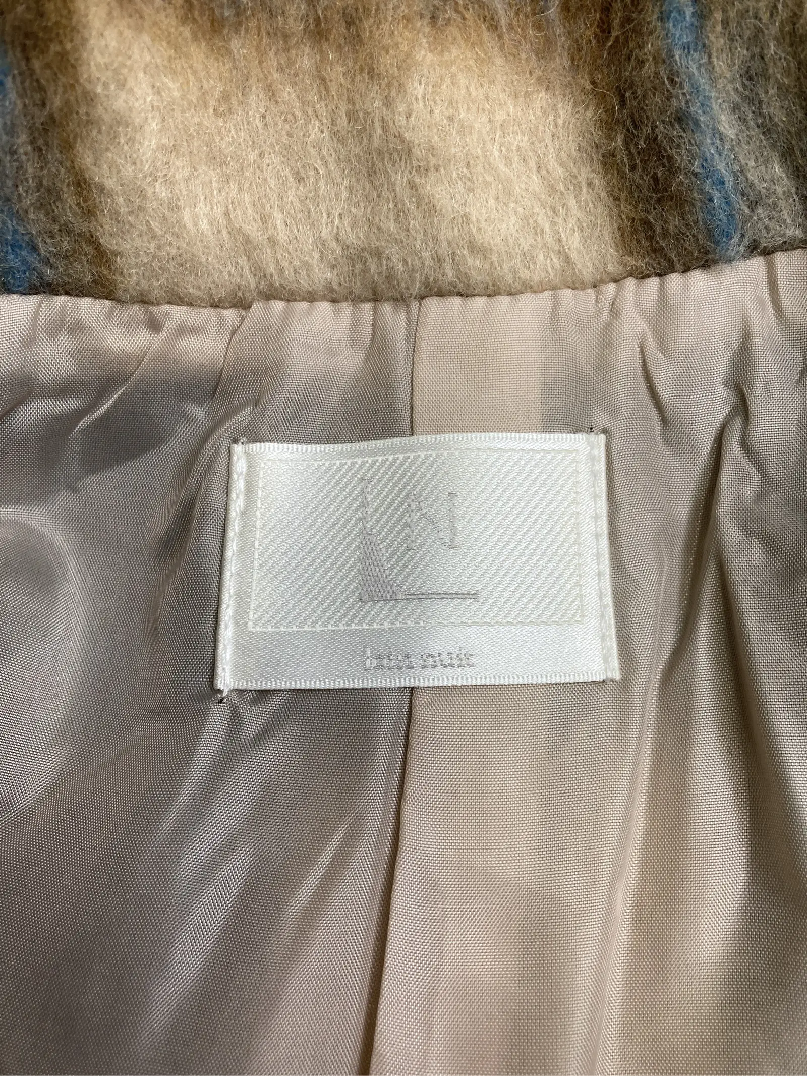 https://r2-worker.digdig.jp/product/0044dc8d-07c8-4984-910e-f0bbd5b70ac1/256d6d57-bfcc-48a8-b798-23b88ab4e89b