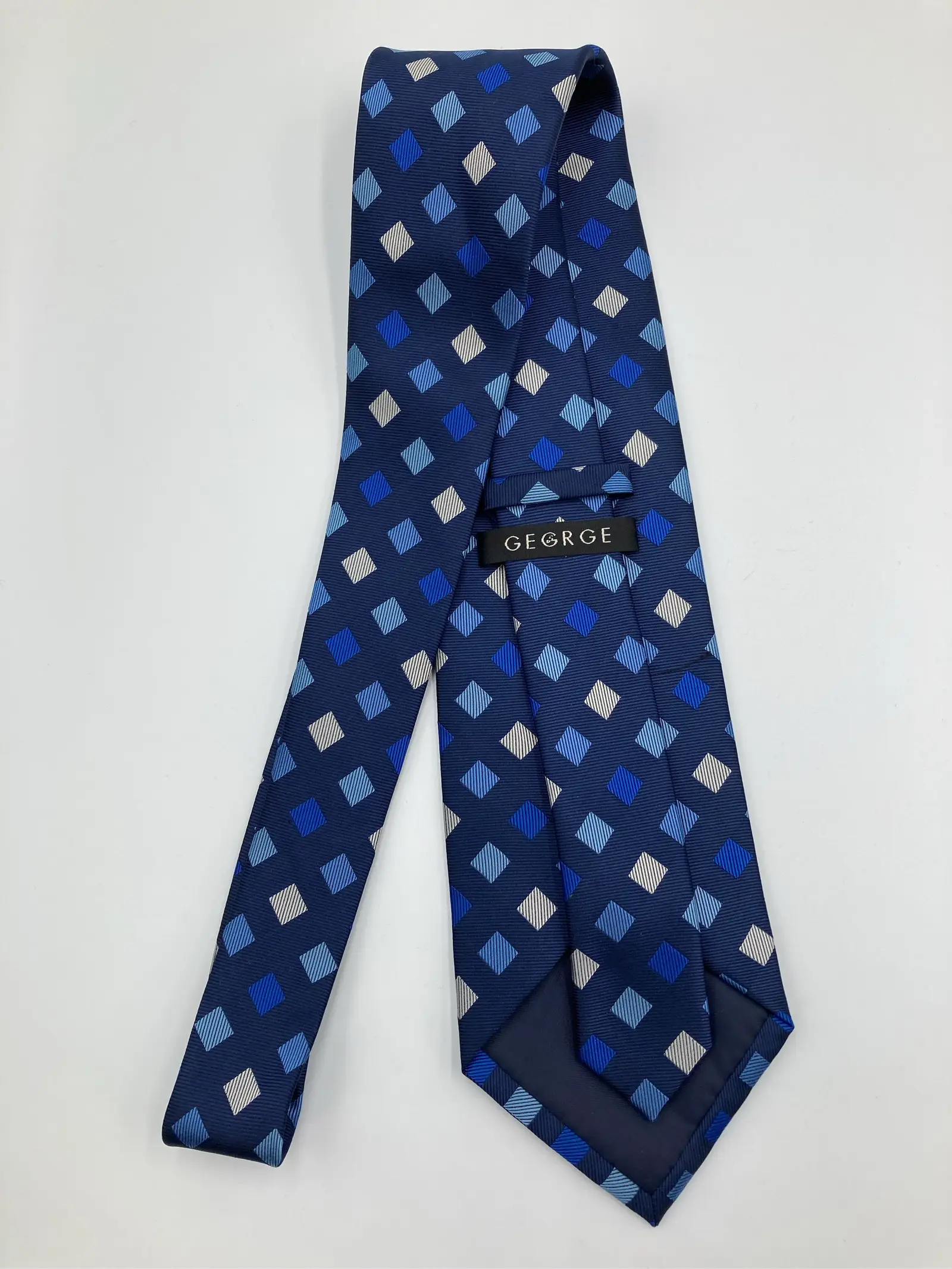 https://r2-worker.digdig.jp/product/0087dd00-bfde-4ce3-af4b-01af5e80a928/d33cc314-4400-4d22-a94d-70bb7d7638d7