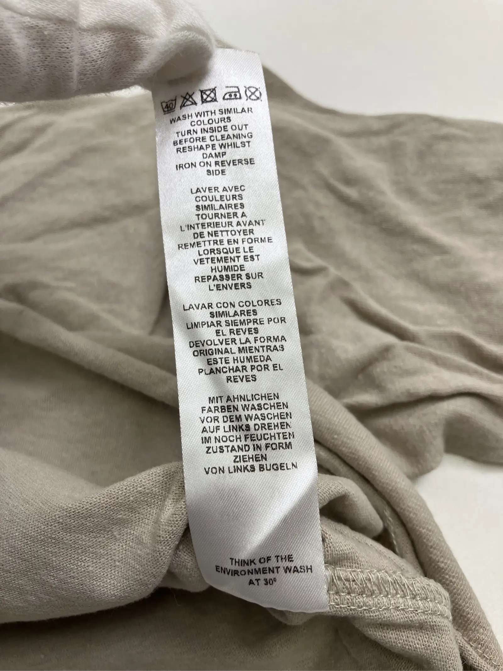 https://r2-worker.digdig.jp/product/00d5a69c-1c34-4357-acd7-8056b8798365/53fa0073-c29e-4085-aa92-6a0680e86abe