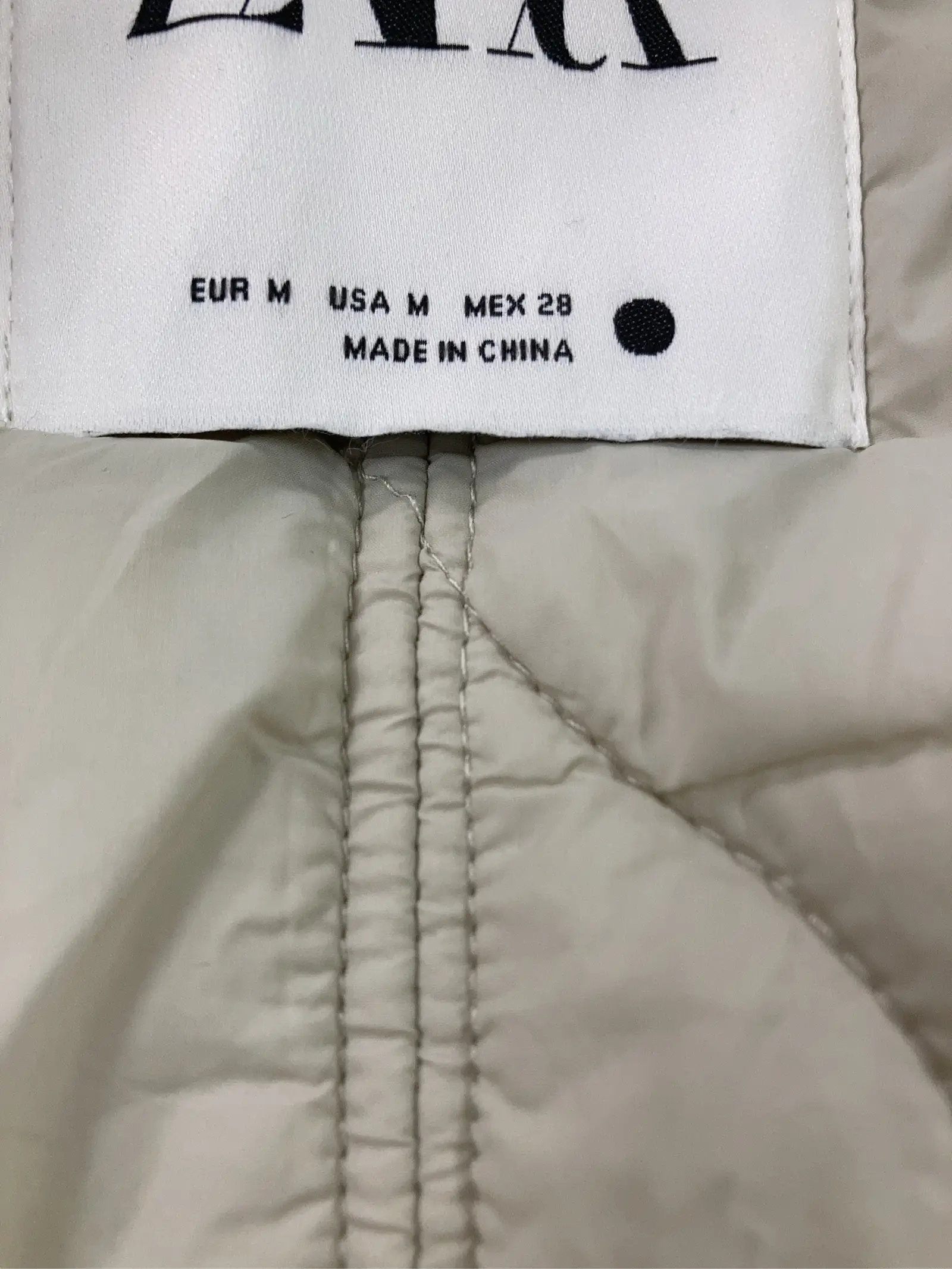 https://r2-worker.digdig.jp/product/00eb7ada-1a2c-455f-ac96-a42a80aee607/d56d7964-1ef6-4e78-910b-a46c5bf9f585