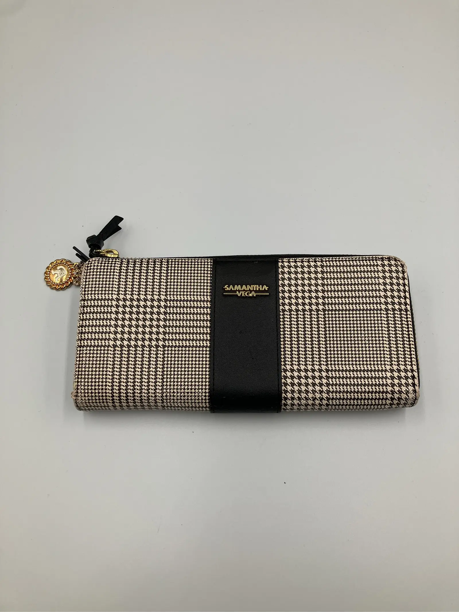https://r2-worker.digdig.jp/product/014518a1-eaea-4a86-8d44-a155c3263ff0/8ae90619-21f5-4c2a-a46f-153692768f23