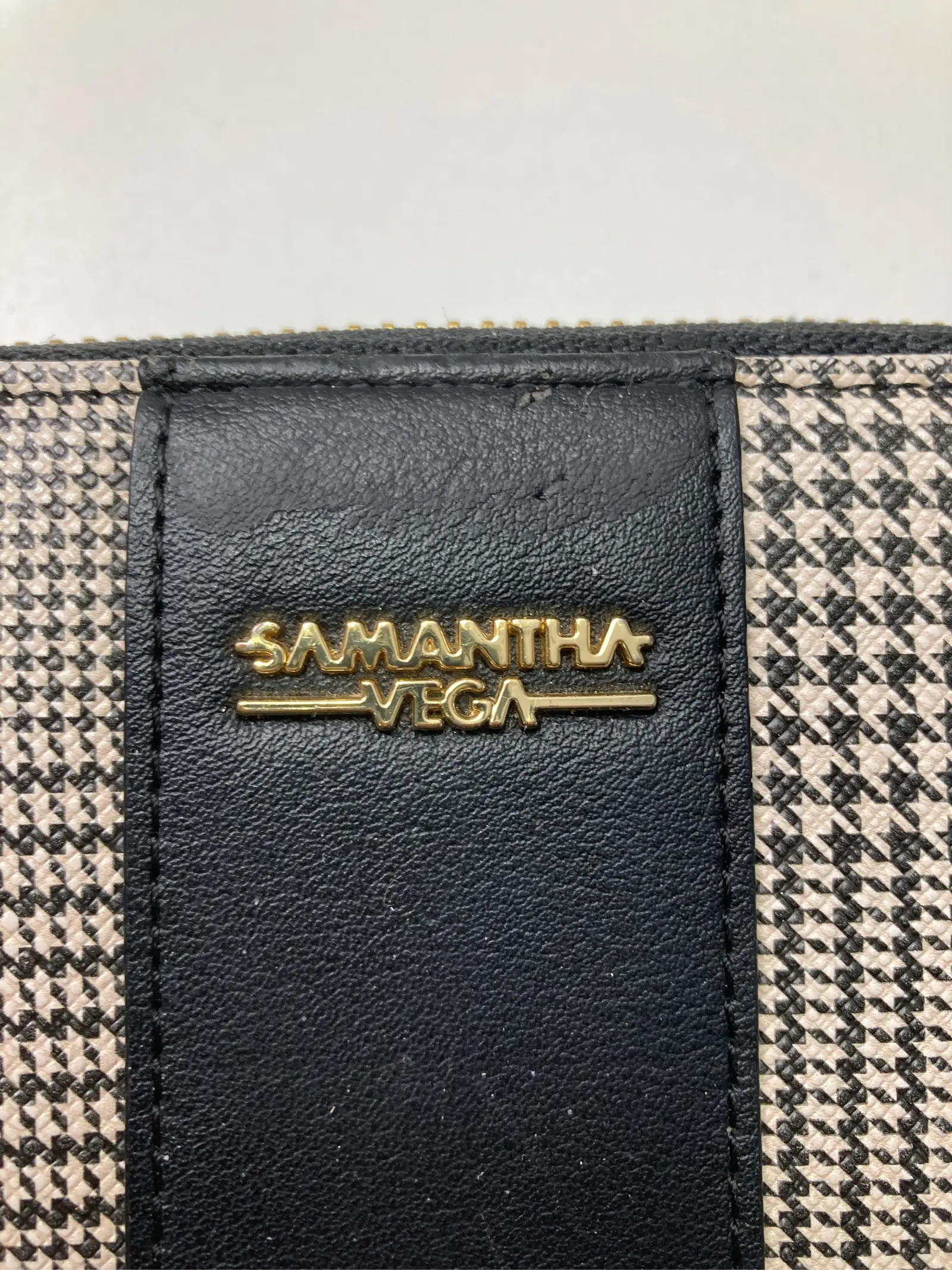 https://r2-worker.digdig.jp/product/014518a1-eaea-4a86-8d44-a155c3263ff0/e6b1cde2-5dab-43ee-ac09-214a96822def