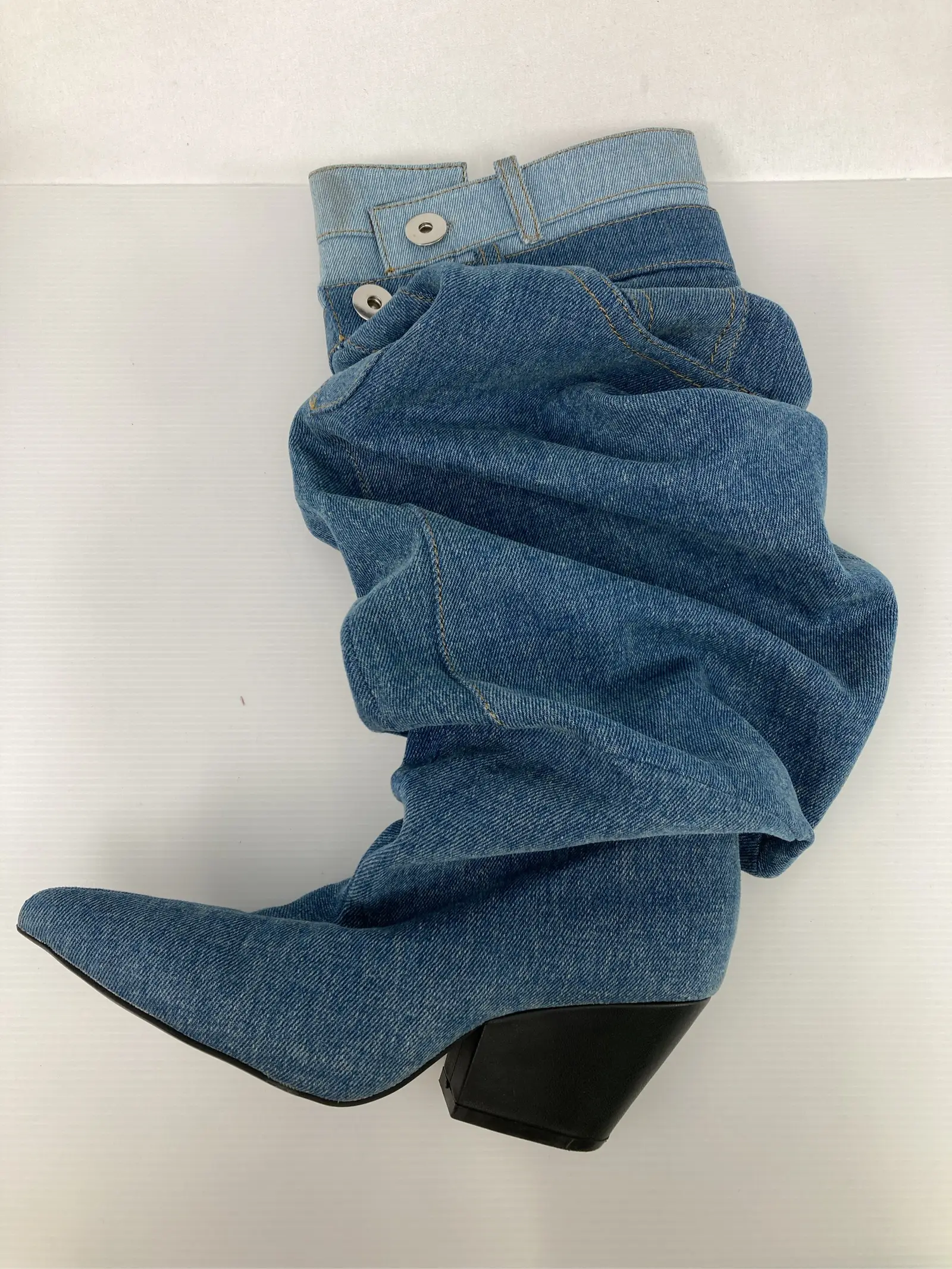 https://r2-worker.digdig.jp/product/01668a4d-4233-4184-8ed4-1eb05aac7635/3d12e580-fa53-4433-b84d-02a261a1cb49