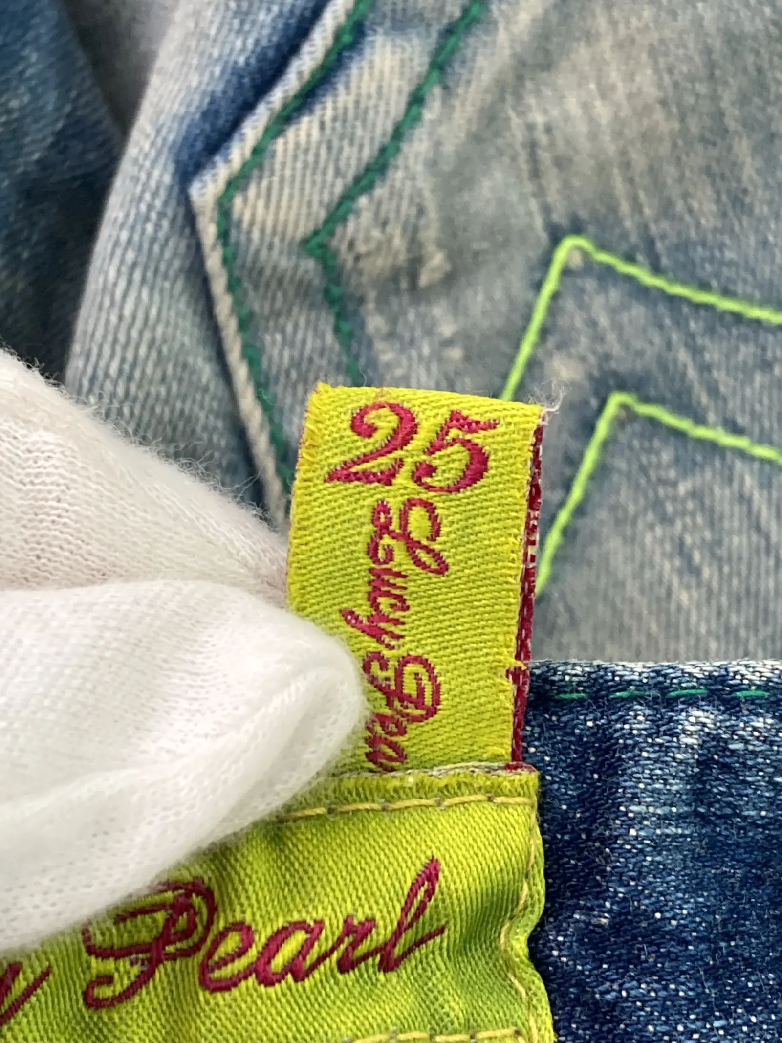 https://r2-worker.digdig.jp/product/01b8bb1d-b4f6-4be0-8d81-1c06de32eb91/afcbbce2-c29d-415f-9a33-484a4963e947