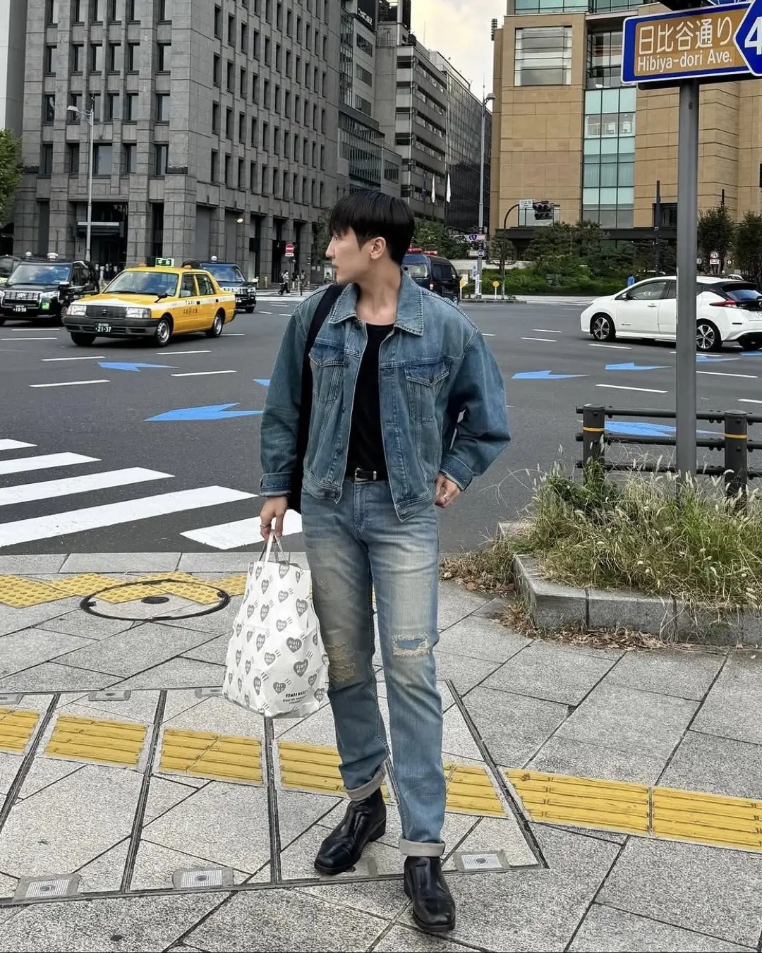 https://r2-worker.digdig.jp/product/01c2cdb1-2874-4f6f-af19-8617afa38b9b/f13f422f-fdbe-4308-96cd-8bf003d22657