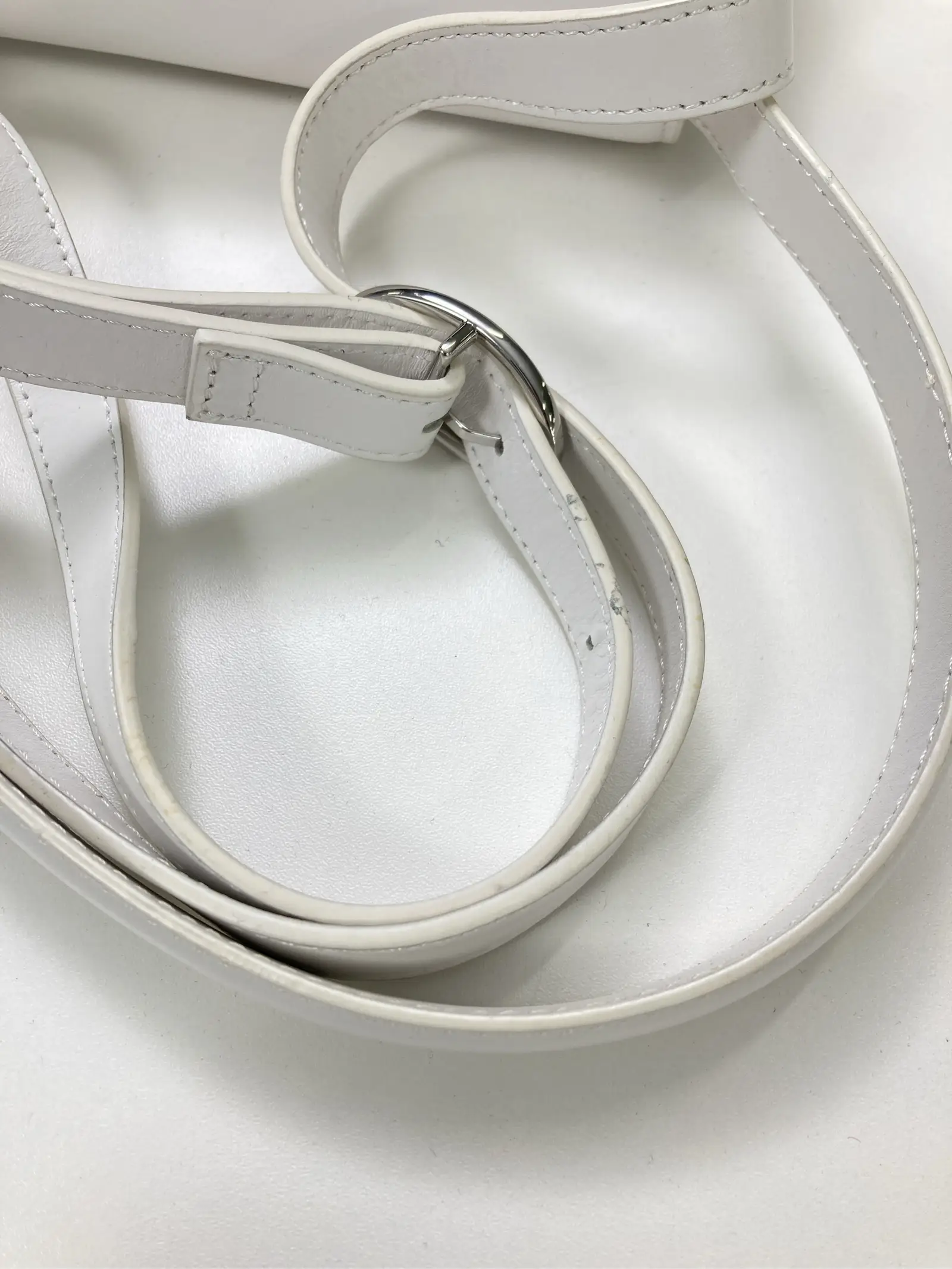 https://r2-worker.digdig.jp/product/01ccaa77-b05d-488f-8df4-71fdf3a54dcf/6ff73920-c584-4c83-b978-d4cdf4e25020