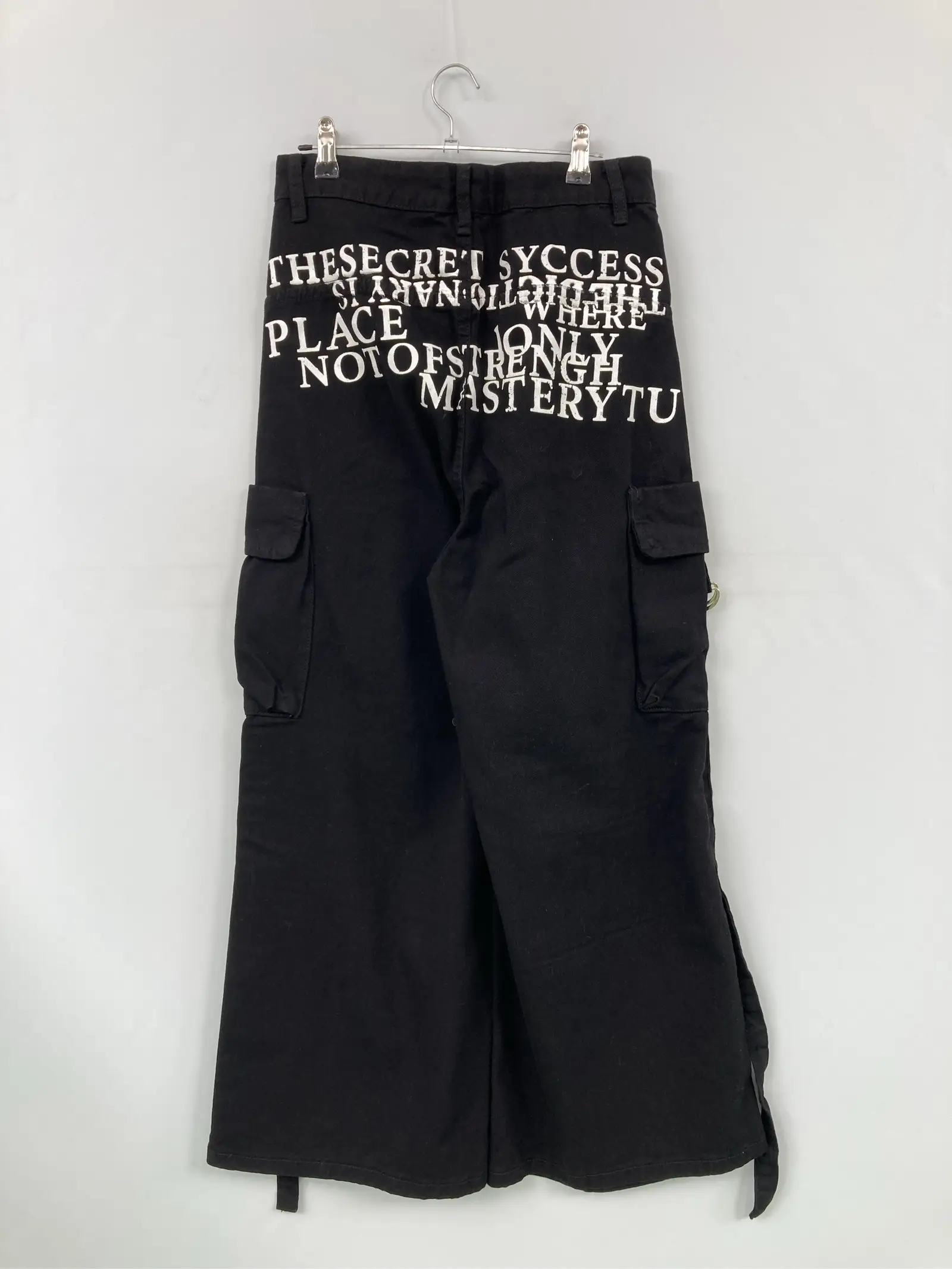 https://r2-worker.digdig.jp/product/01e77583-ad13-45ea-80c4-2a7de8e085aa/9cf4d6ce-832c-4483-9c5d-ef66f7c624bd