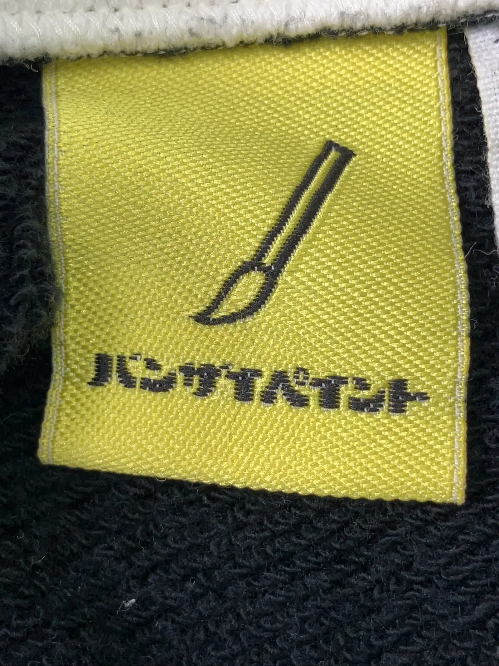 https://r2-worker.digdig.jp/product/01f799a1-9c14-47e3-95d5-75f9dee00ff5/f707e9c3-8632-45f2-810a-a65c83db97a0