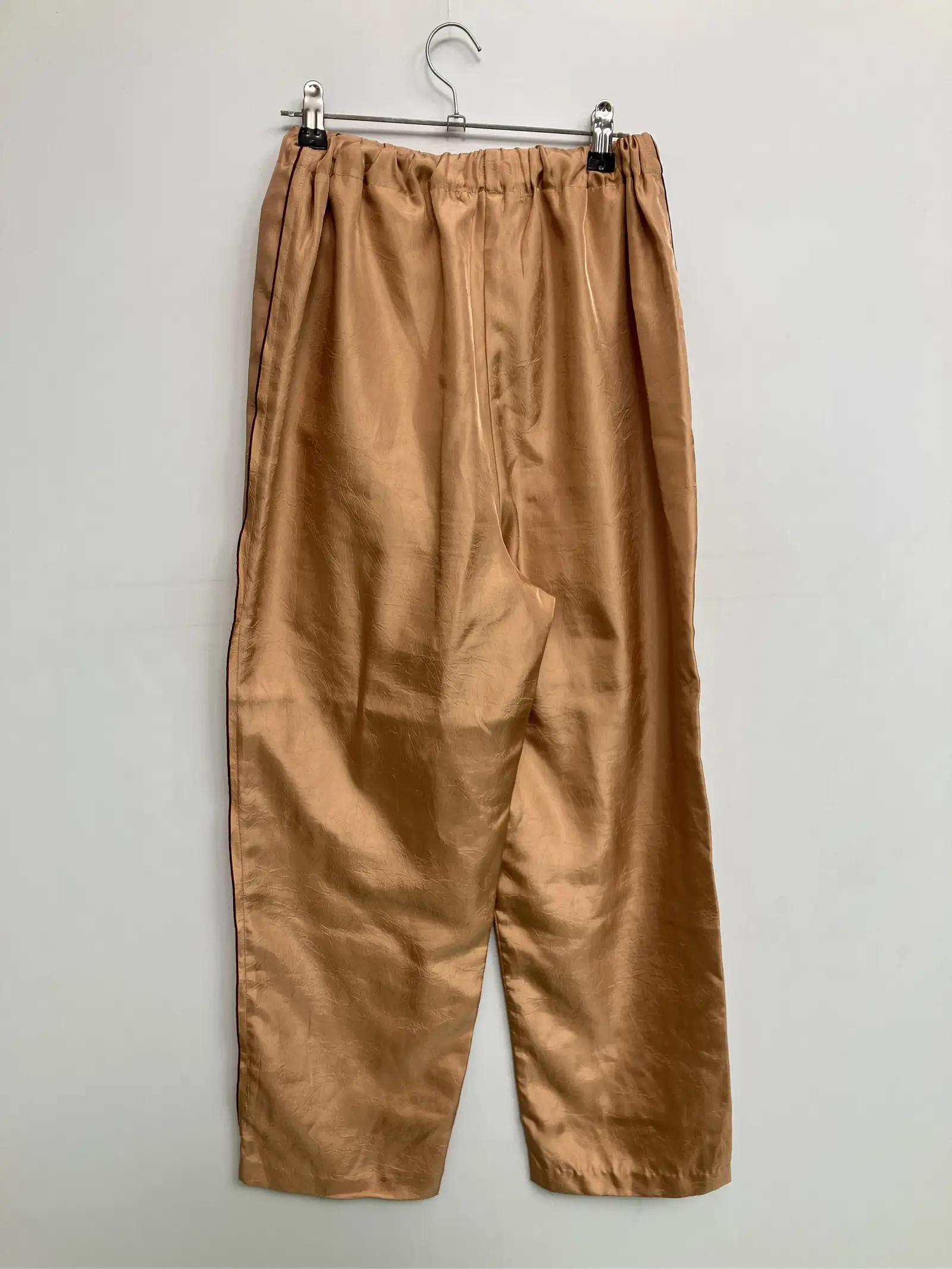 https://r2-worker.digdig.jp/product/02523030-304e-48ea-9699-bc5e1b6b3dea/20ffbae3-edc4-4376-8e85-16b9d19284fb