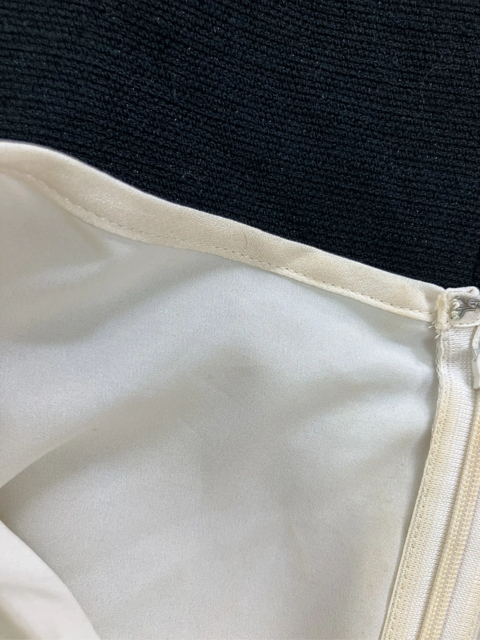 https://r2-worker.digdig.jp/product/0279665c-3d16-403f-bb89-0448dae6ced9/691aae8c-fce1-4be5-af24-a4636bcdb269