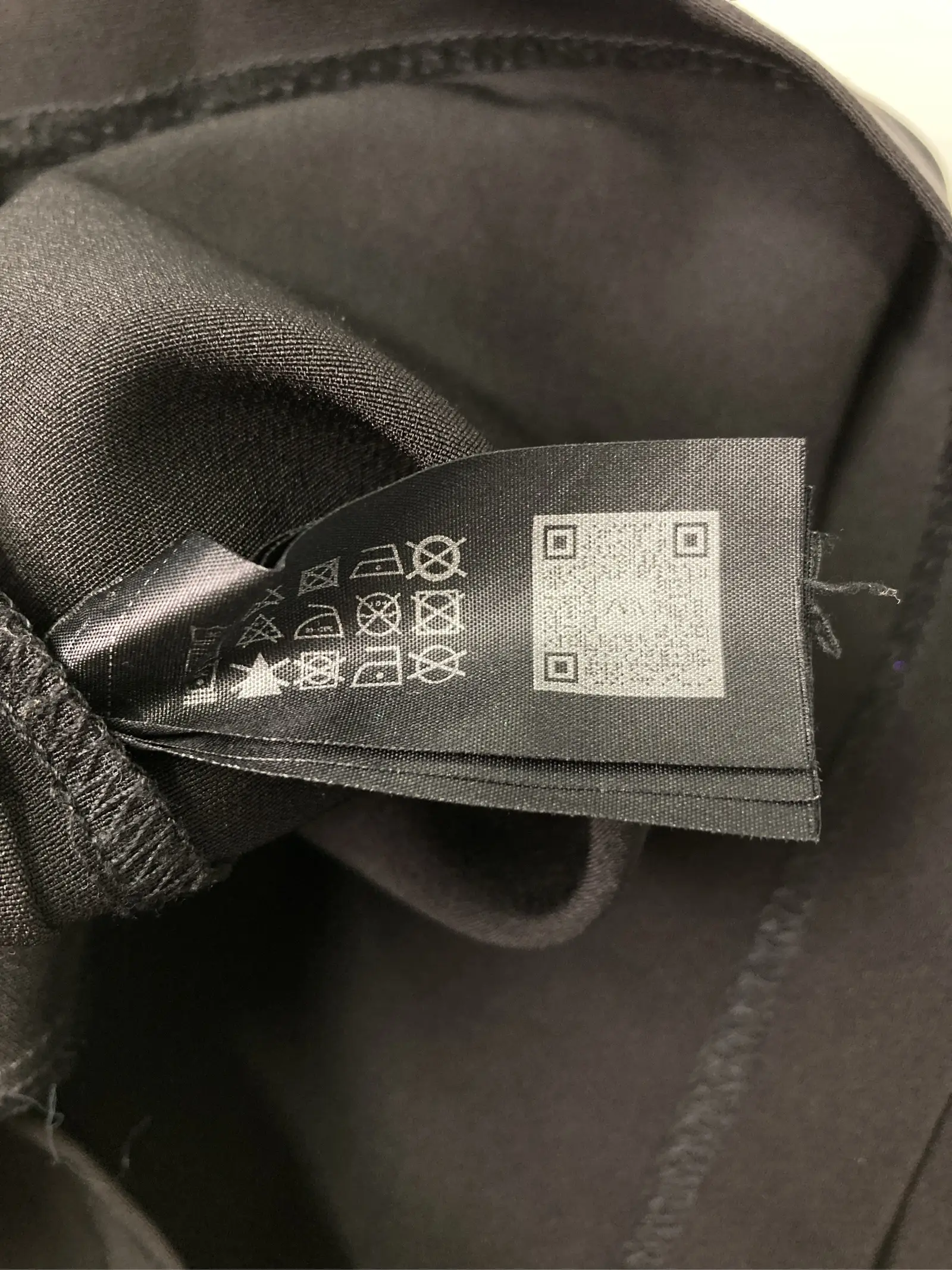 https://r2-worker.digdig.jp/product/029cf916-f7a2-4a51-97d2-fedafa045dba/01453652-7d3c-4295-ae05-572c784105a1