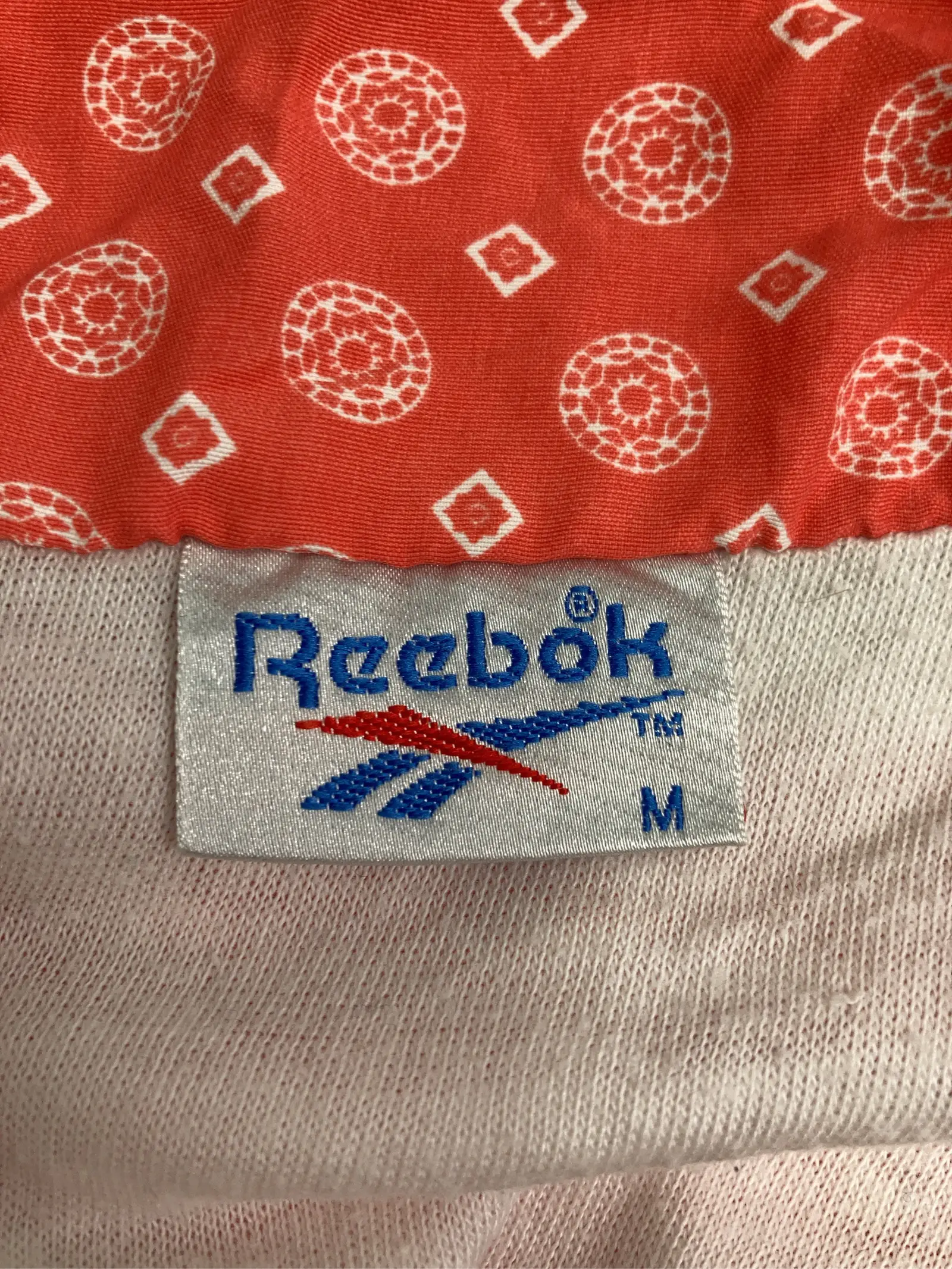 https://r2-worker.digdig.jp/product/02fb7e8d-73e7-4b46-9752-a039d279483e/2acef250-9ea2-4410-8e6c-69fd77bb56ae