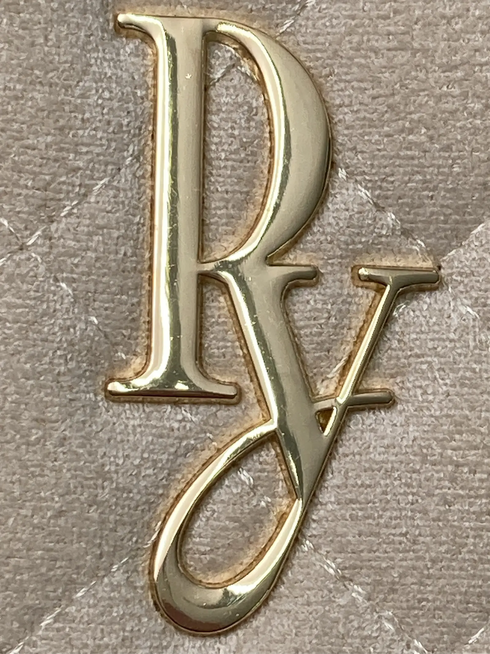 https://r2-worker.digdig.jp/product/02fc079d-35ca-467d-b6c5-5968a8ce737c/5acf3a47-9c2d-430e-bb44-f984a8623eaa