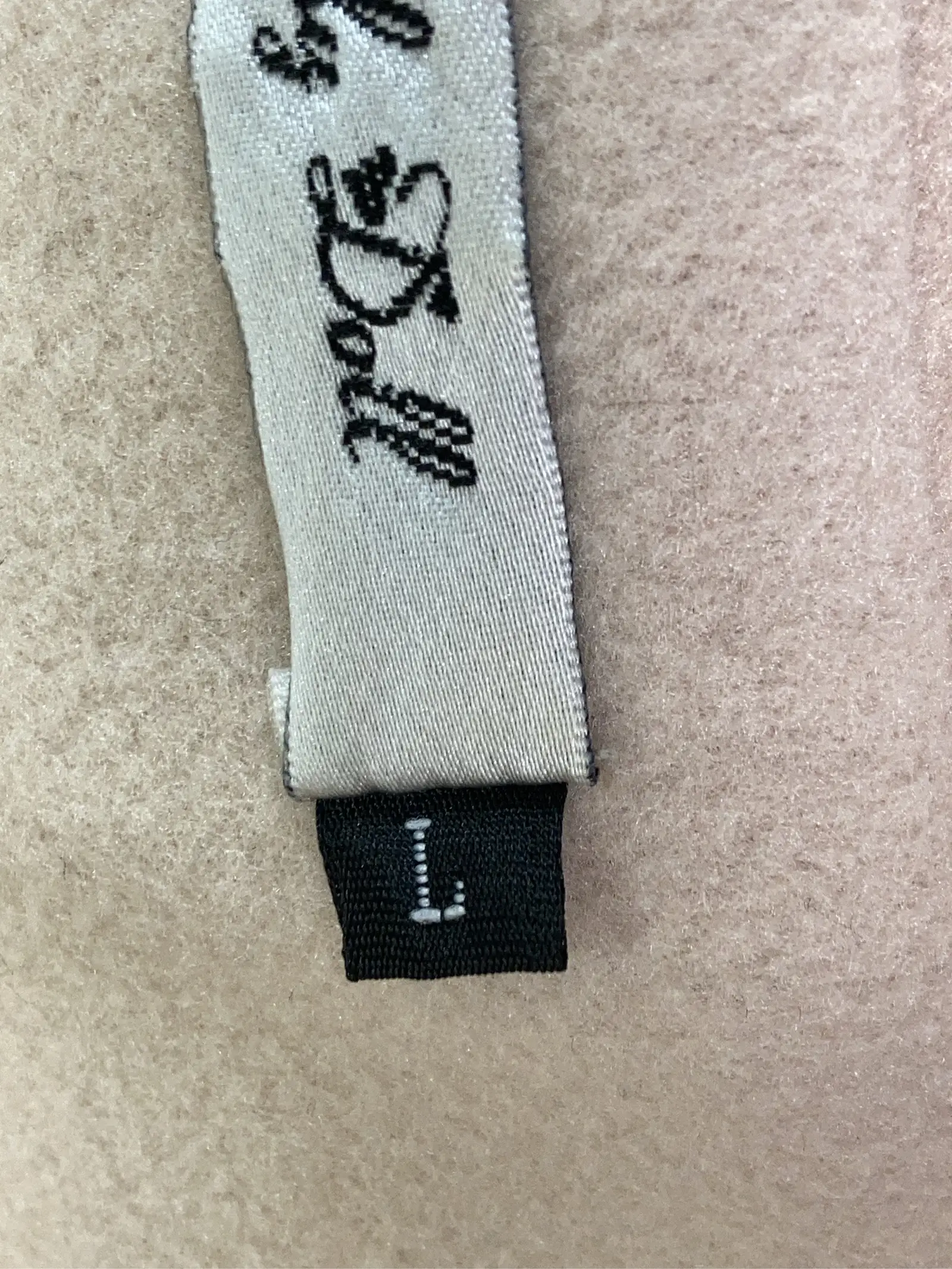 https://r2-worker.digdig.jp/product/0302a4d9-35c7-45ff-9fb2-2a3288b5ee82/3af16d08-4dcf-4e72-b236-0b2f81544b0a