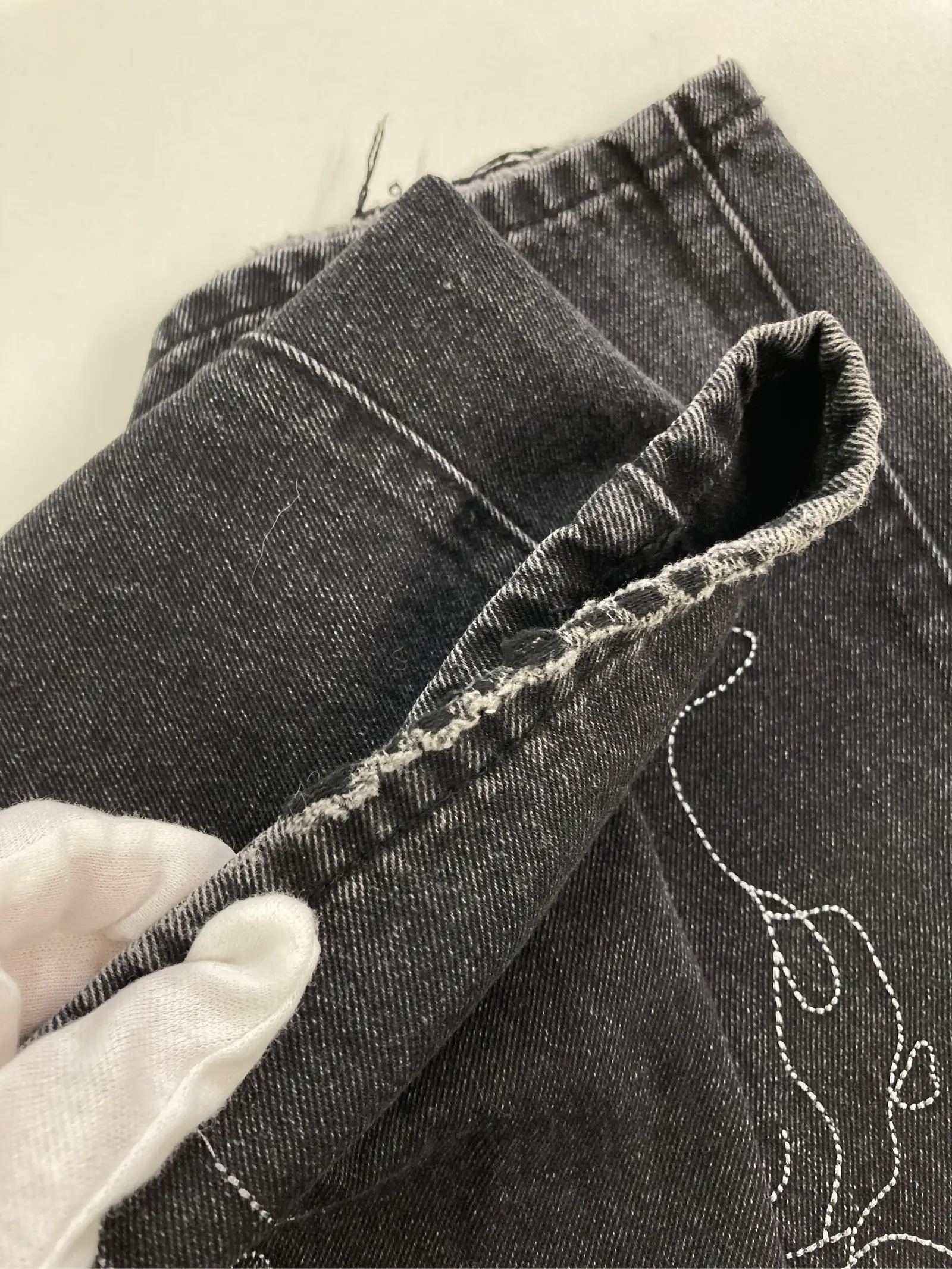 https://r2-worker.digdig.jp/product/0353bc10-40cd-4d86-a712-27758458258d/8d5ecbe3-843c-4625-96e6-014656e39b18