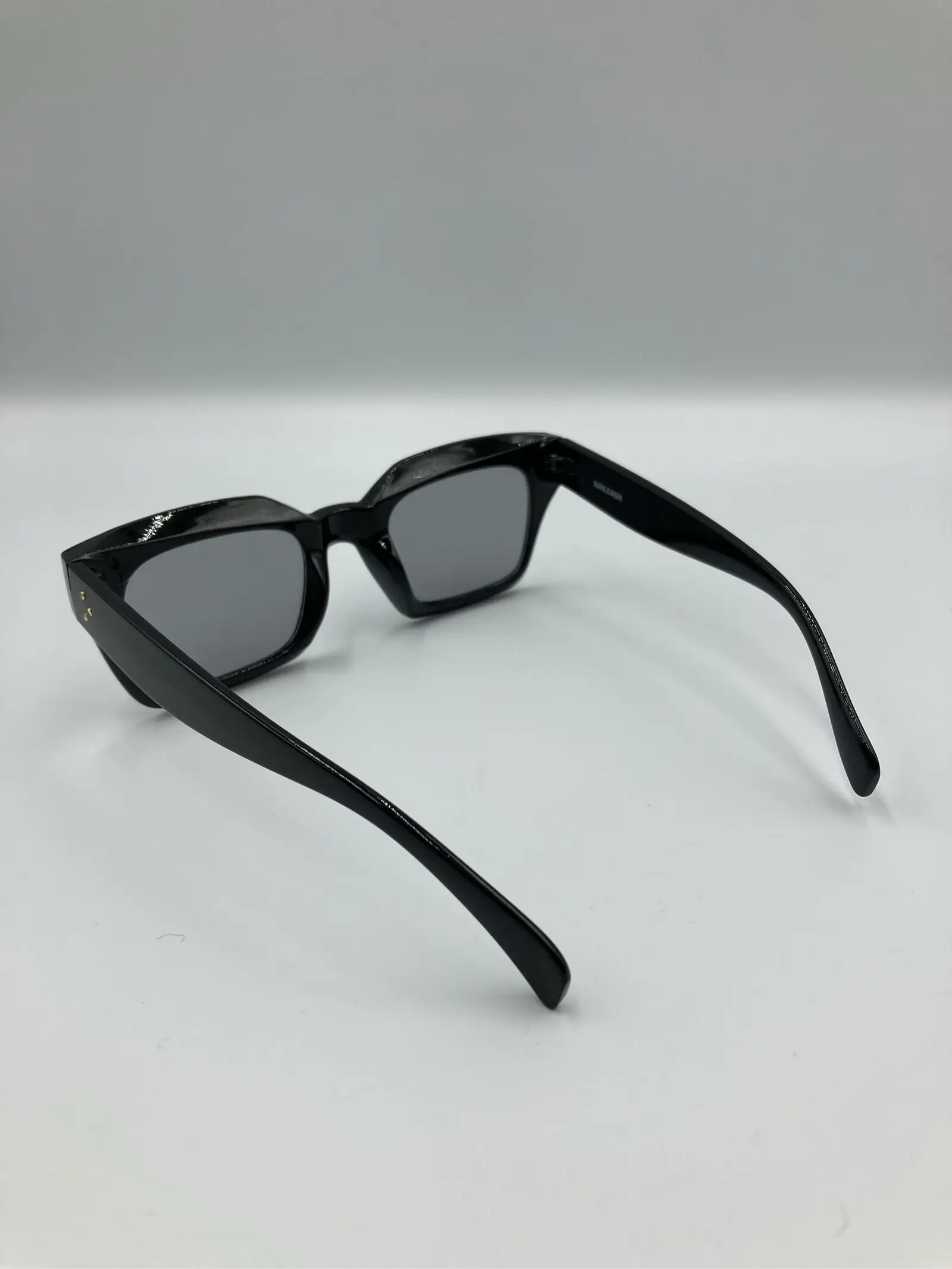 https://r2-worker.digdig.jp/product/03fd52ba-ab63-4eb2-aaa9-058bebddf071/41e37e5b-a0ad-4f8c-b6eb-534de951101e