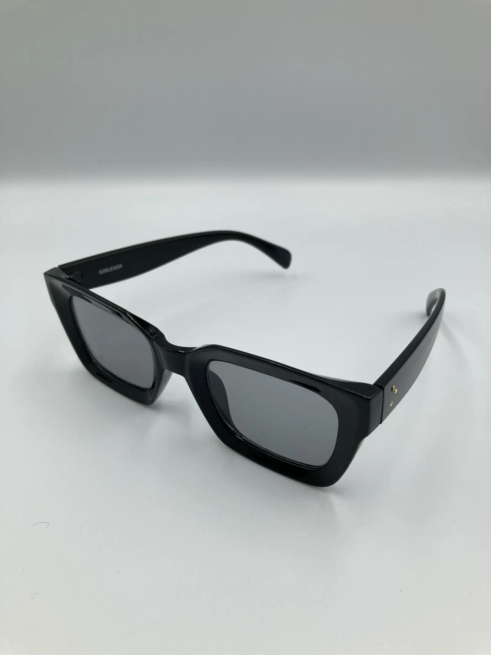 https://r2-worker.digdig.jp/product/03fd52ba-ab63-4eb2-aaa9-058bebddf071/d8e905c5-e119-4153-86e4-8b74d939932b