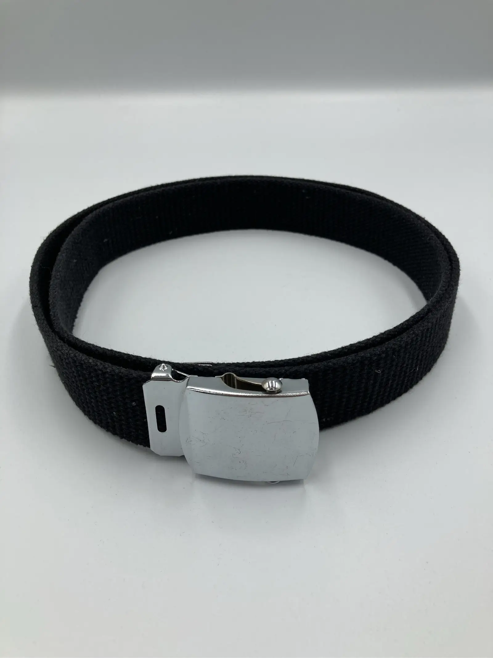 https://r2-worker.digdig.jp/product/0435cddd-6d65-4f91-8ffc-c627d1729df5/a184b7e6-58aa-4d7d-a5b4-6f4ad17e2a64