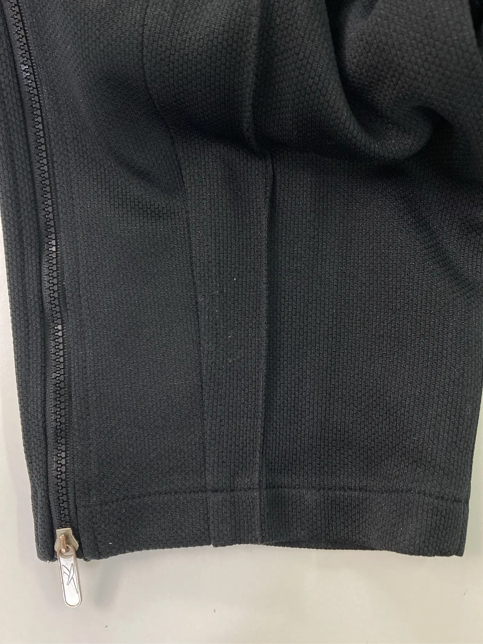 https://r2-worker.digdig.jp/product/0453bc88-f07d-41a6-afc3-ae0e1e603225/535c40cd-653e-4d48-b3be-45f44a2228b2