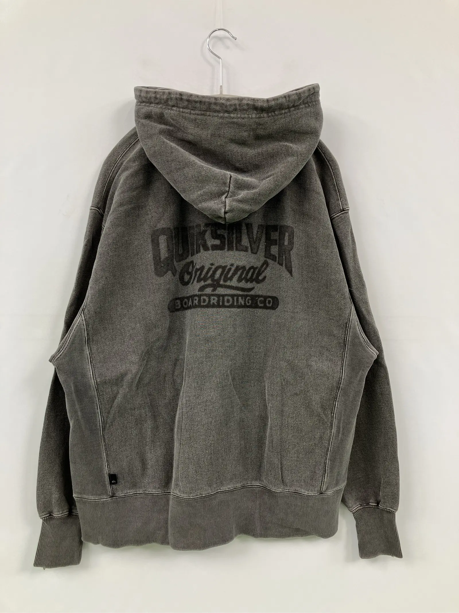 https://r2-worker.digdig.jp/product/048d7c9f-86cd-4cb0-9177-0d158811fb81/b6e5436e-d543-4ecc-962f-cd5ccd0b879a