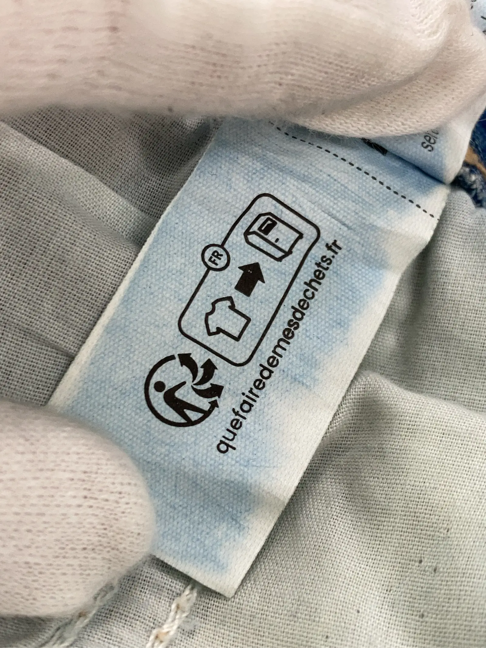 https://r2-worker.digdig.jp/product/05396649-bf5e-437c-8a92-62ce1532ee8e/712fec24-fb31-416b-9160-7a78421afed3
