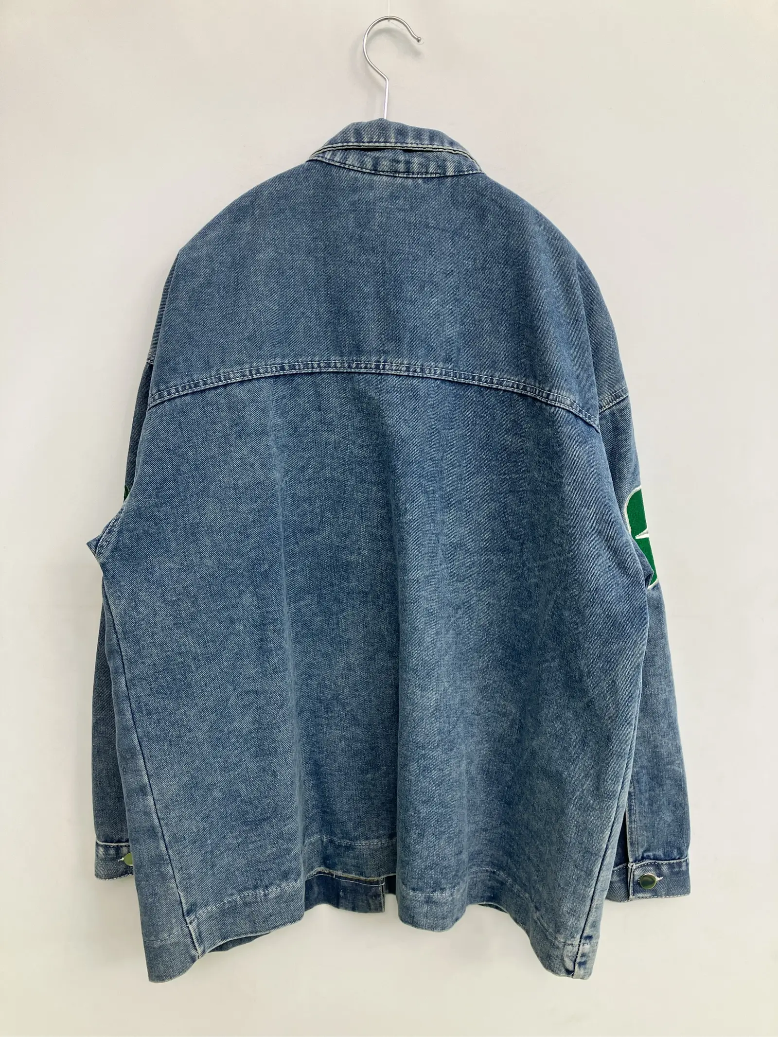 https://r2-worker.digdig.jp/product/0584fc9a-6e0b-422f-8bc2-049a8ec93eea/c1d0e928-20c3-42b9-abd4-61a38ef552f4