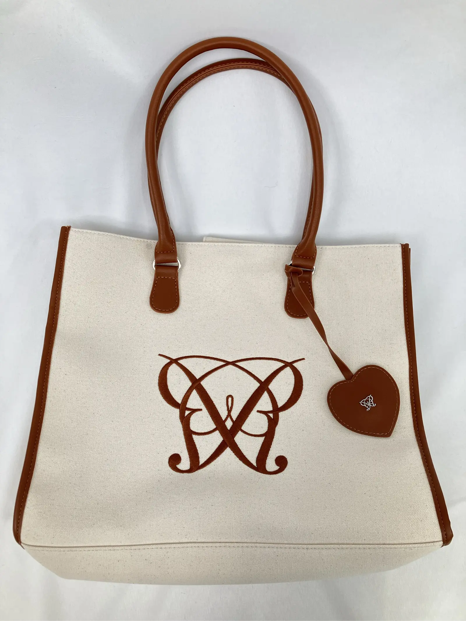 https://r2-worker.digdig.jp/product/05b5c97e-9826-4e28-b780-5769b8b07362/460d86ba-61af-44e7-8696-62ce1e48a124