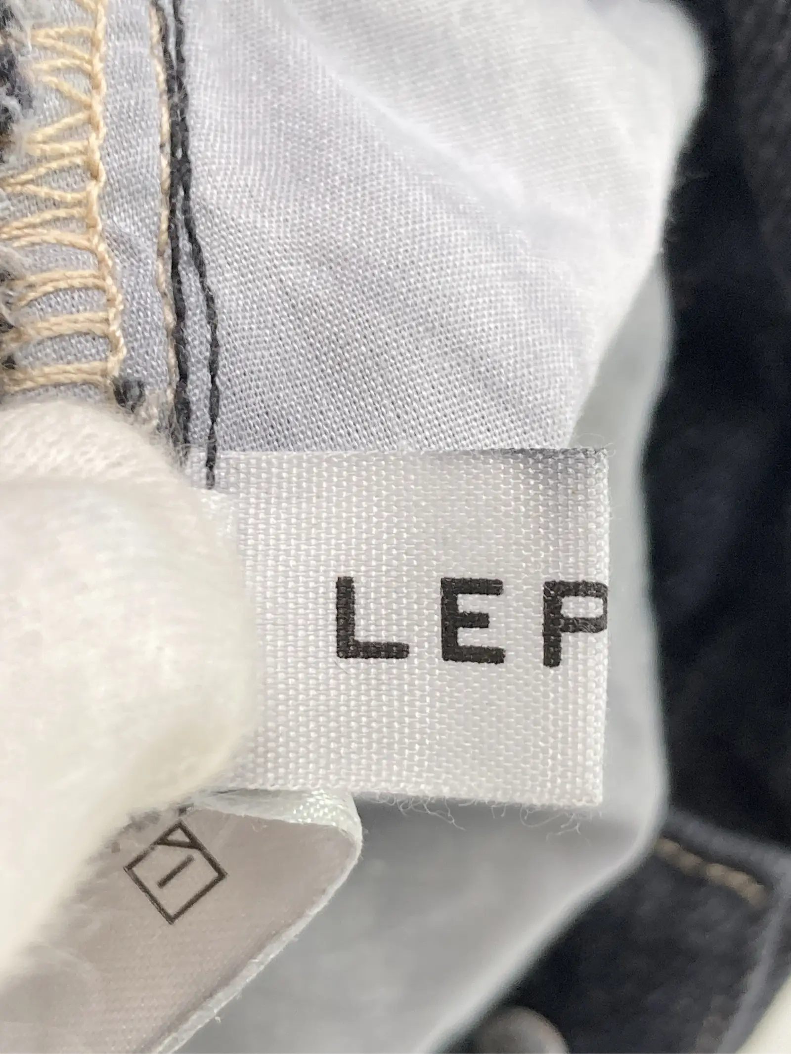 https://r2-worker.digdig.jp/product/05d17bb6-bd78-4944-84a8-1a5847d3643a/915774e2-67e6-4702-9010-63c3b212c0e8