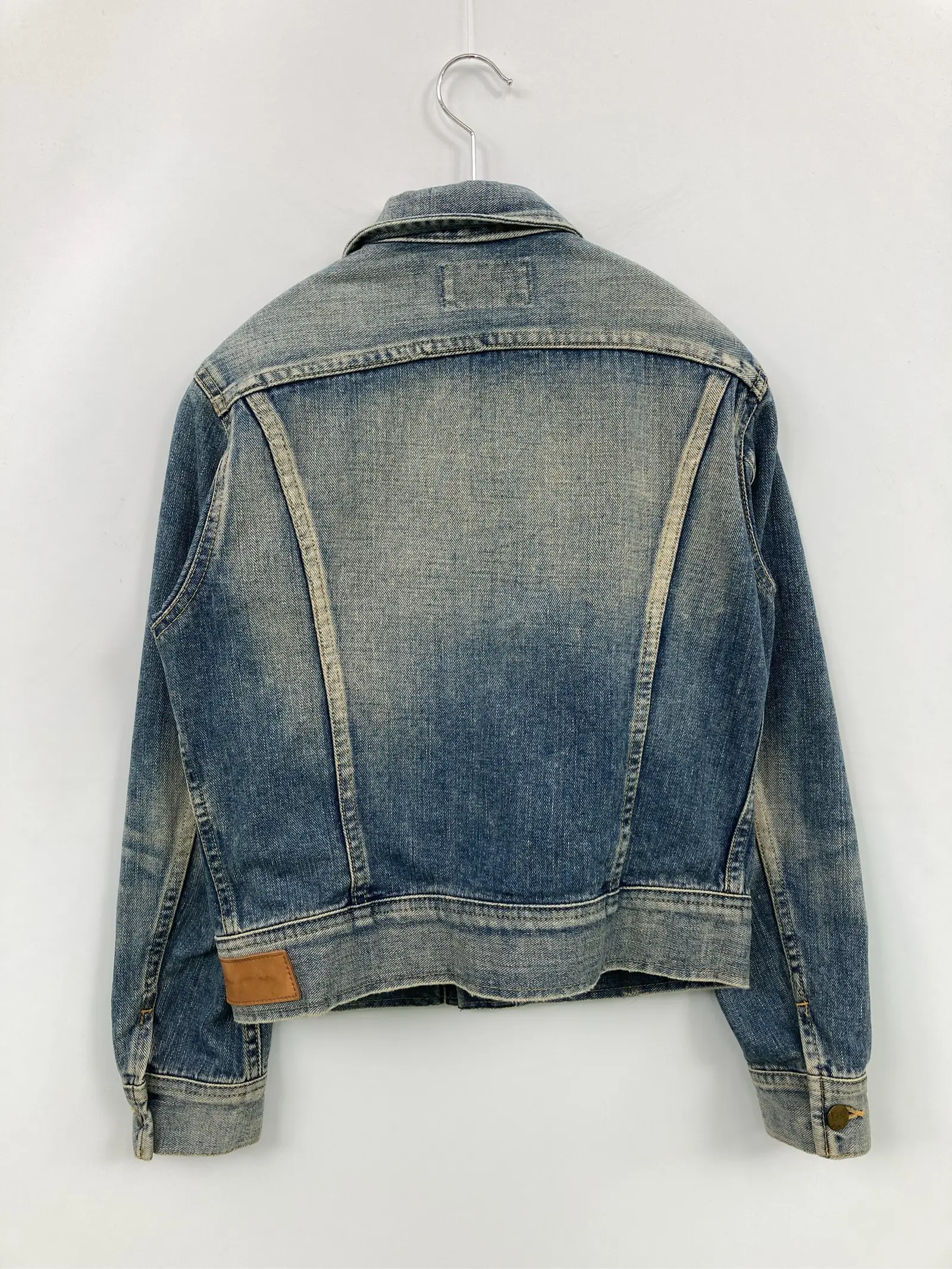 https://r2-worker.digdig.jp/product/05e1c3c6-5018-41cd-8127-cd3c0c16630c/af8e9d53-3a61-405a-9f5f-e64c10d47bcb