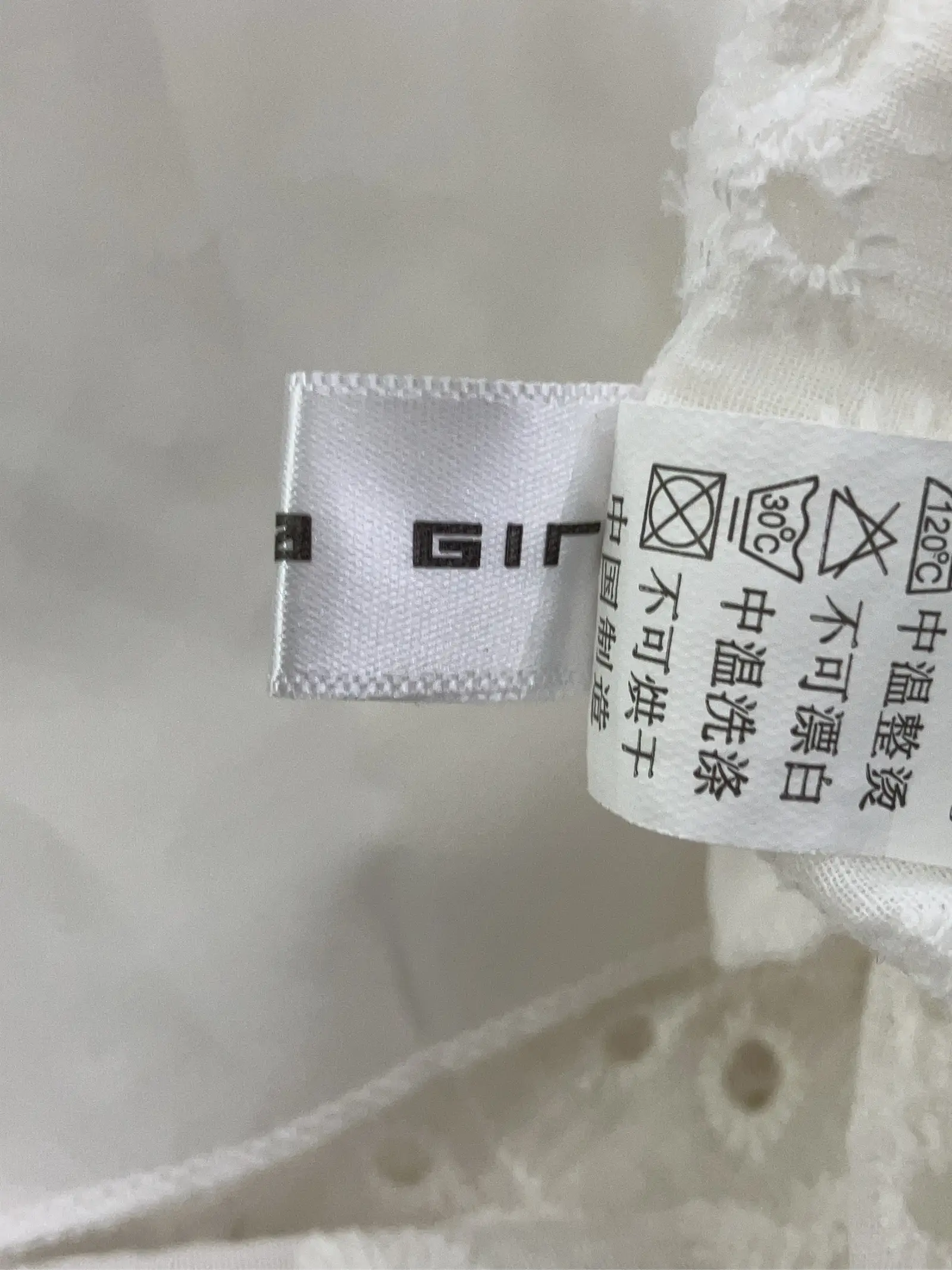 https://r2-worker.digdig.jp/product/06310245-c274-45b9-9b9d-22d0ce81185e/80d2b321-710a-4dba-a2a0-00f24e1e84b3
