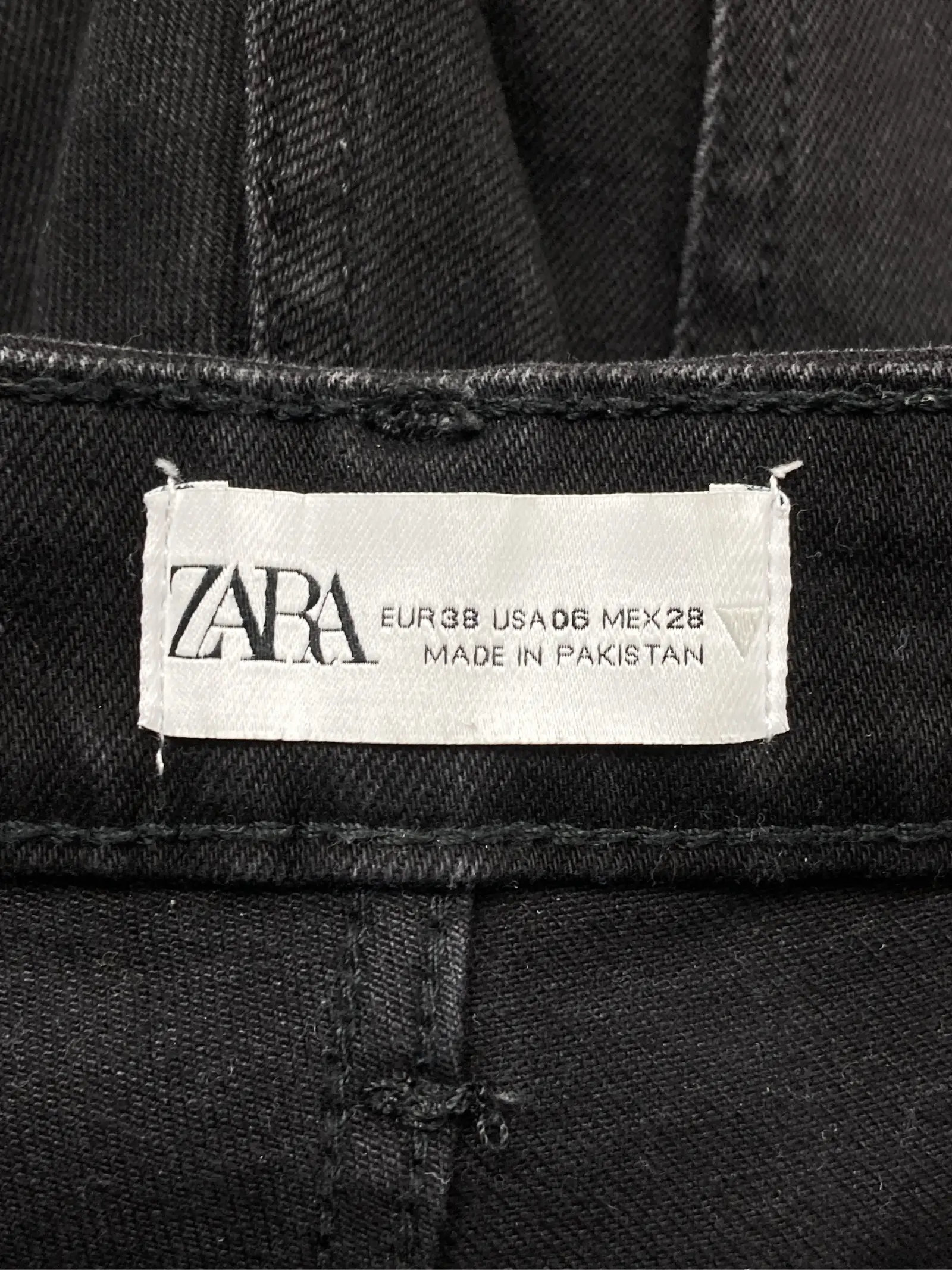 https://r2-worker.digdig.jp/product/06ee4f57-88f4-4a24-b5ad-84b32a77f413/4f7264c3-0504-4fdc-90fc-bcbd3fd68fc0