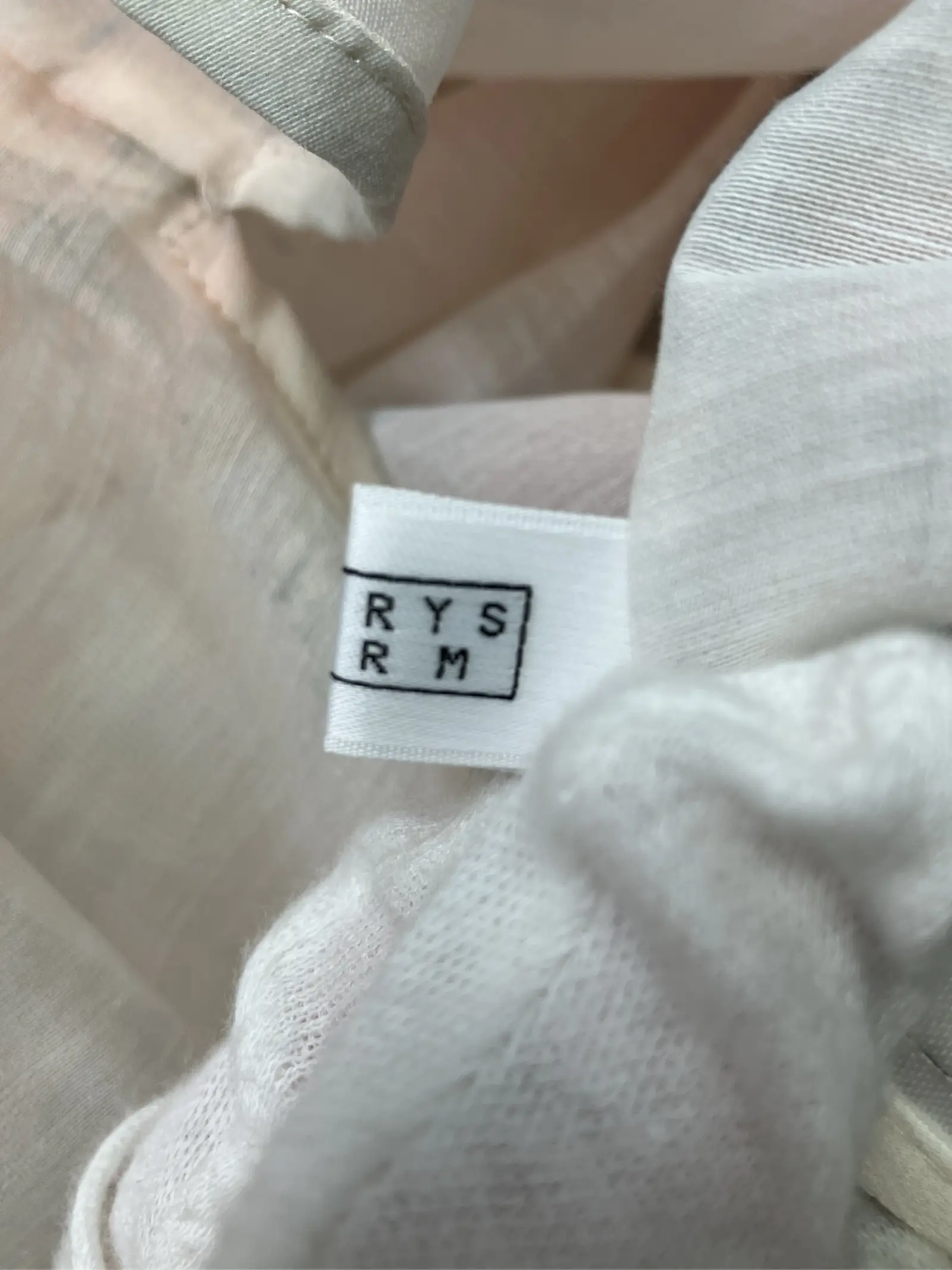 https://r2-worker.digdig.jp/product/06f298d5-c429-405b-9e59-9e9f18771263/d8b7c288-5e4b-42de-a65f-0dc81848f8cf