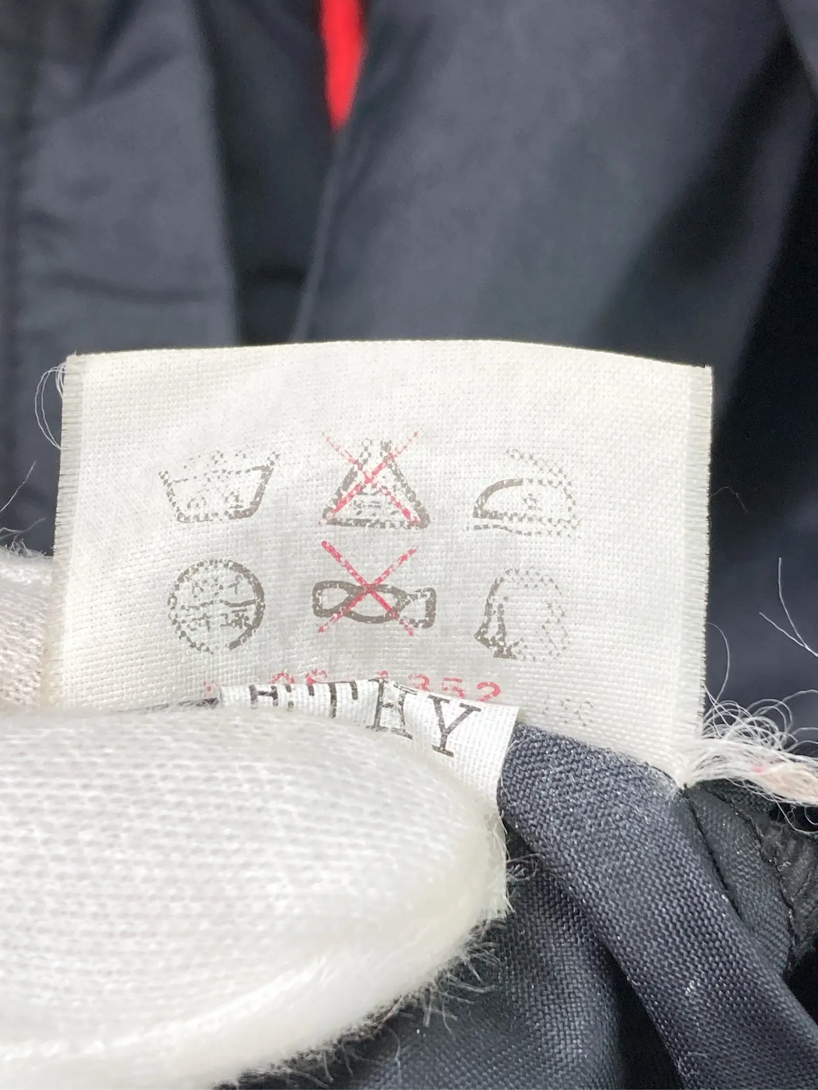 https://r2-worker.digdig.jp/product/06f7f2f8-c31f-4ec1-90b3-3b85f4d02e6d/7d9dbc74-cf41-4012-a590-7d89f7386941