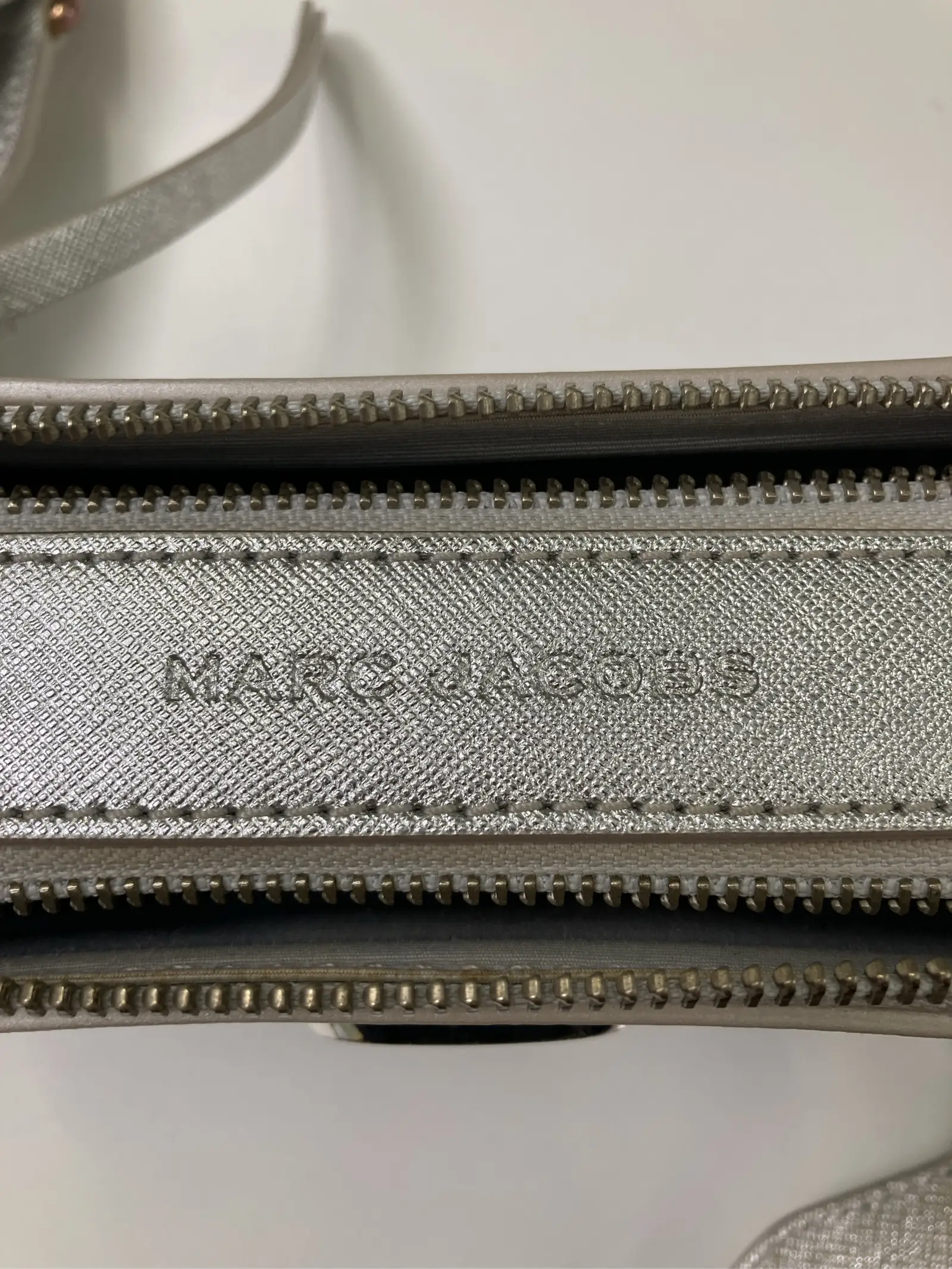 https://r2-worker.digdig.jp/product/077d586b-4c6c-4bc1-94f5-a243b27ed76d/e82795c9-77b0-40fc-8c03-dcf410aed138