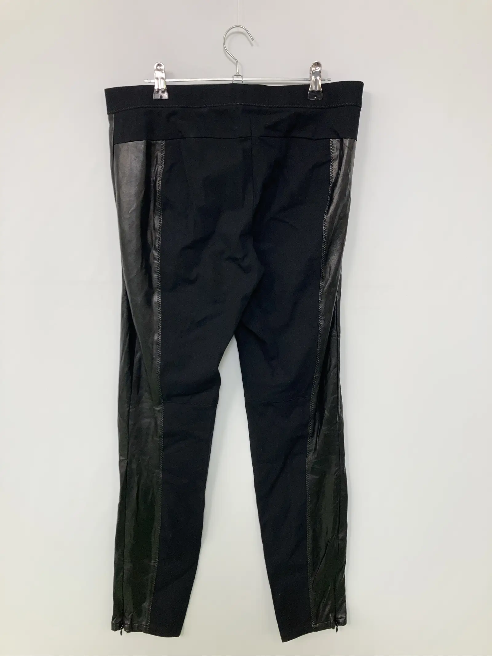 https://r2-worker.digdig.jp/product/07b4add8-dd87-4564-8f77-07ae6322bea6/aab71f0f-6122-4401-9390-d561848e4a43
