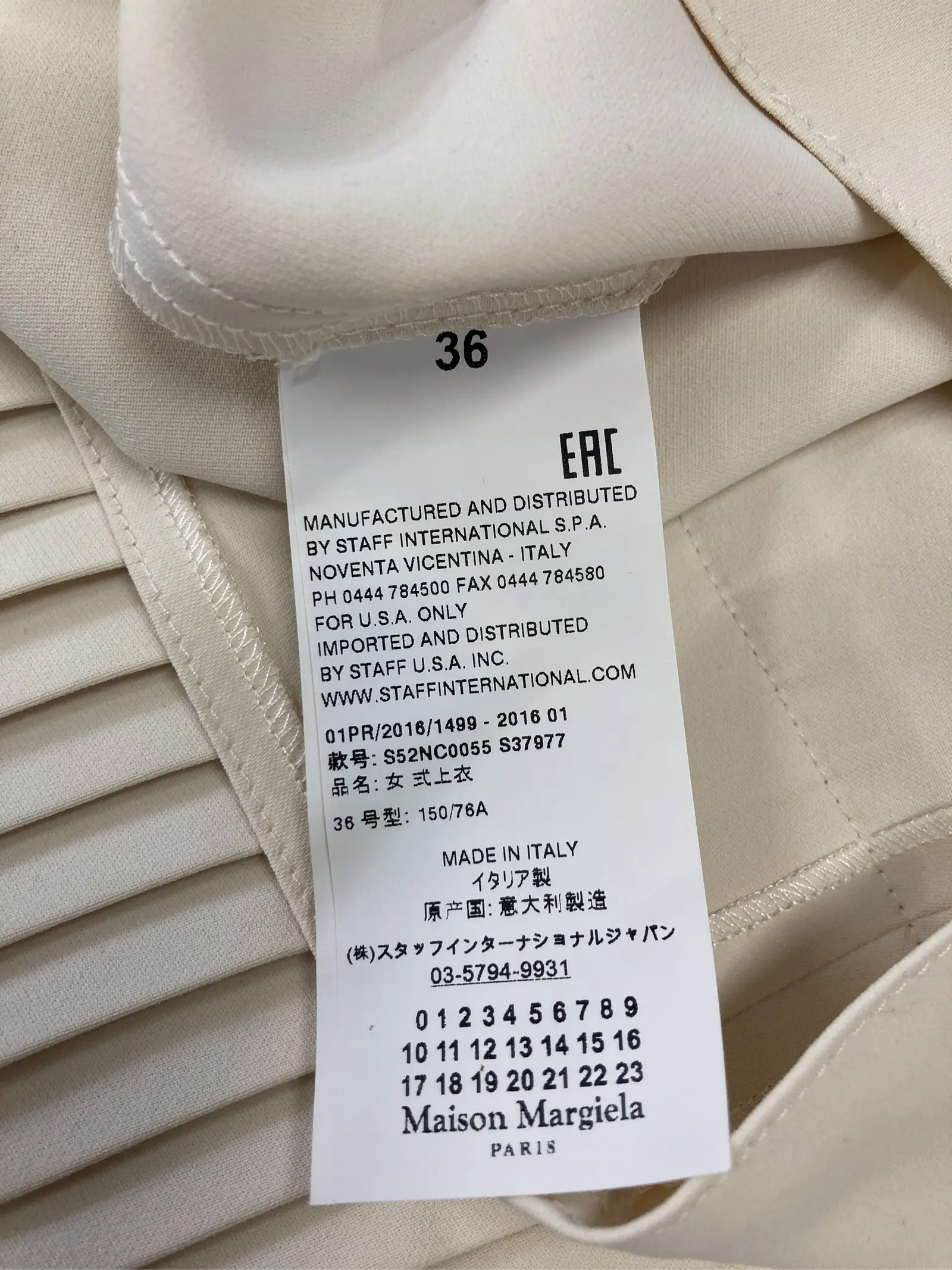 https://r2-worker.digdig.jp/product/07e3600e-a11e-4993-bb3f-6e25972430a2/010b2da9-ac90-4d9b-abad-d0b6eb69fba1