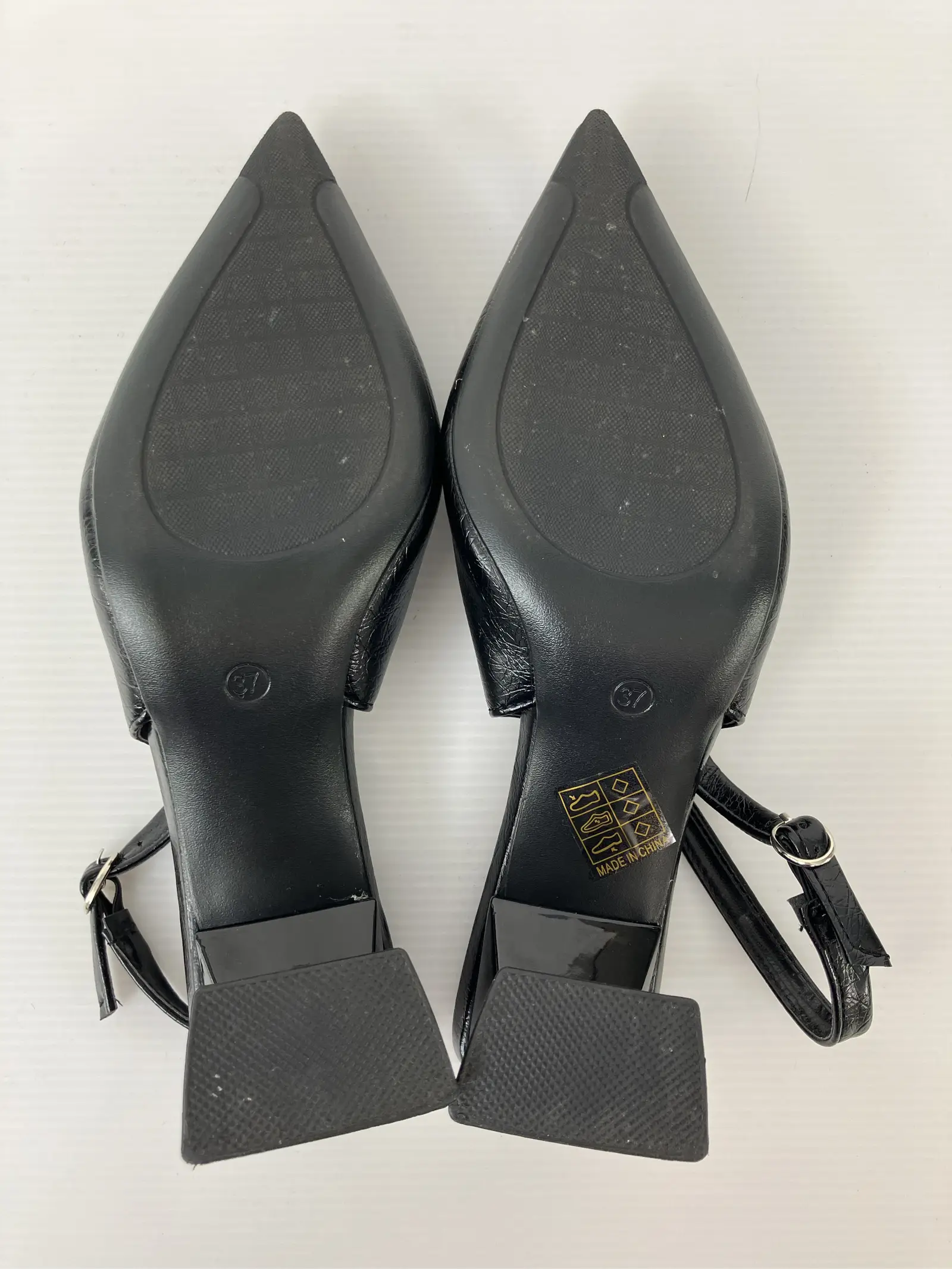 https://r2-worker.digdig.jp/product/07eb9bb9-e72e-441a-a747-eccbb5504e91/549956dd-d83e-48f5-aeeb-28a3cbe30139