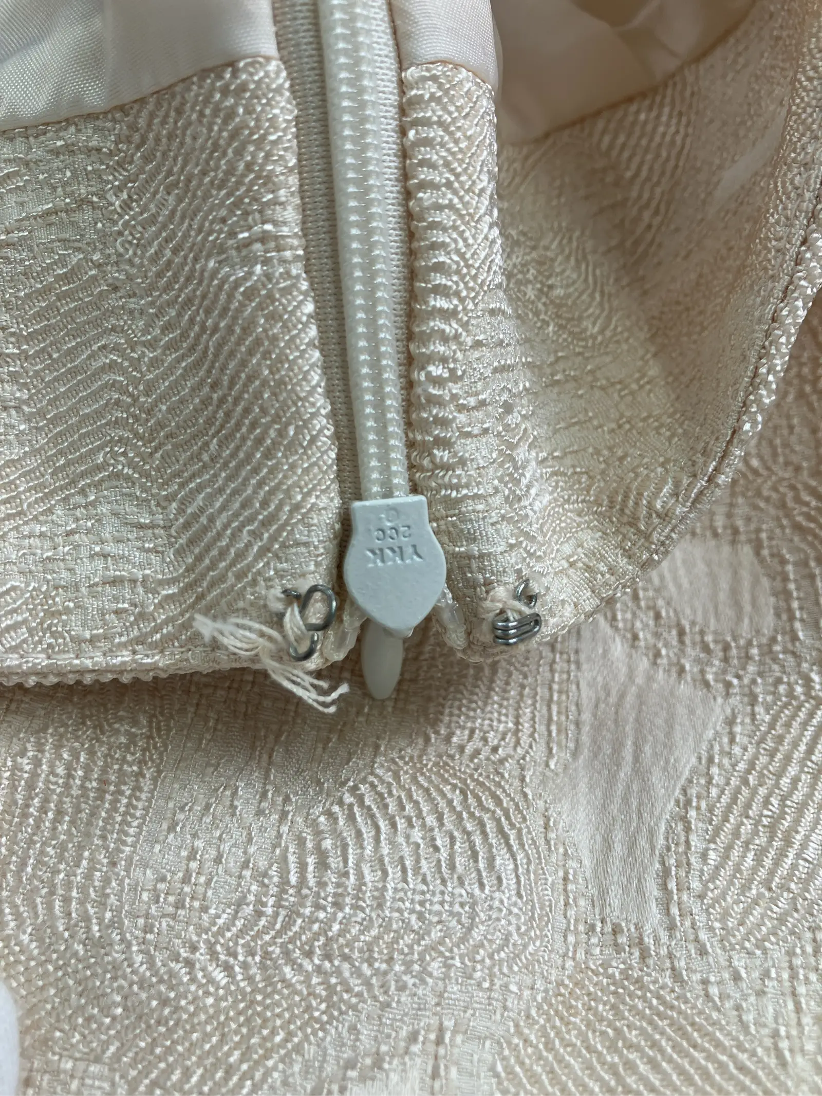 https://r2-worker.digdig.jp/product/084db072-9ab8-4b4a-b5ef-645476e6f6f7/9802f120-cb03-43f4-b212-6265d9a9b5c4