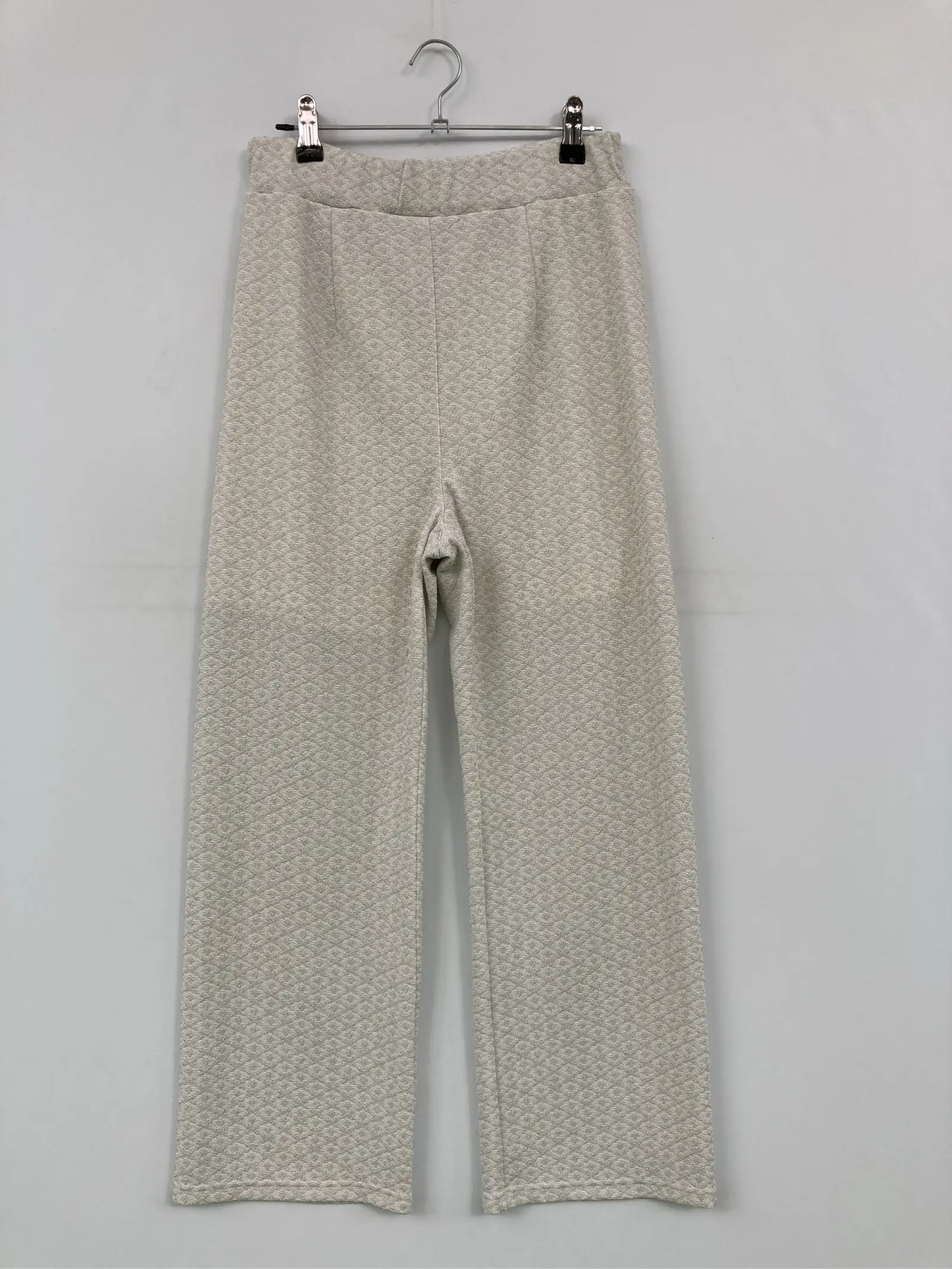 https://r2-worker.digdig.jp/product/09951736-ddd5-4fef-8f59-7a5569956eb0/37303a9e-49a6-4434-9c55-b7f12c23a49c