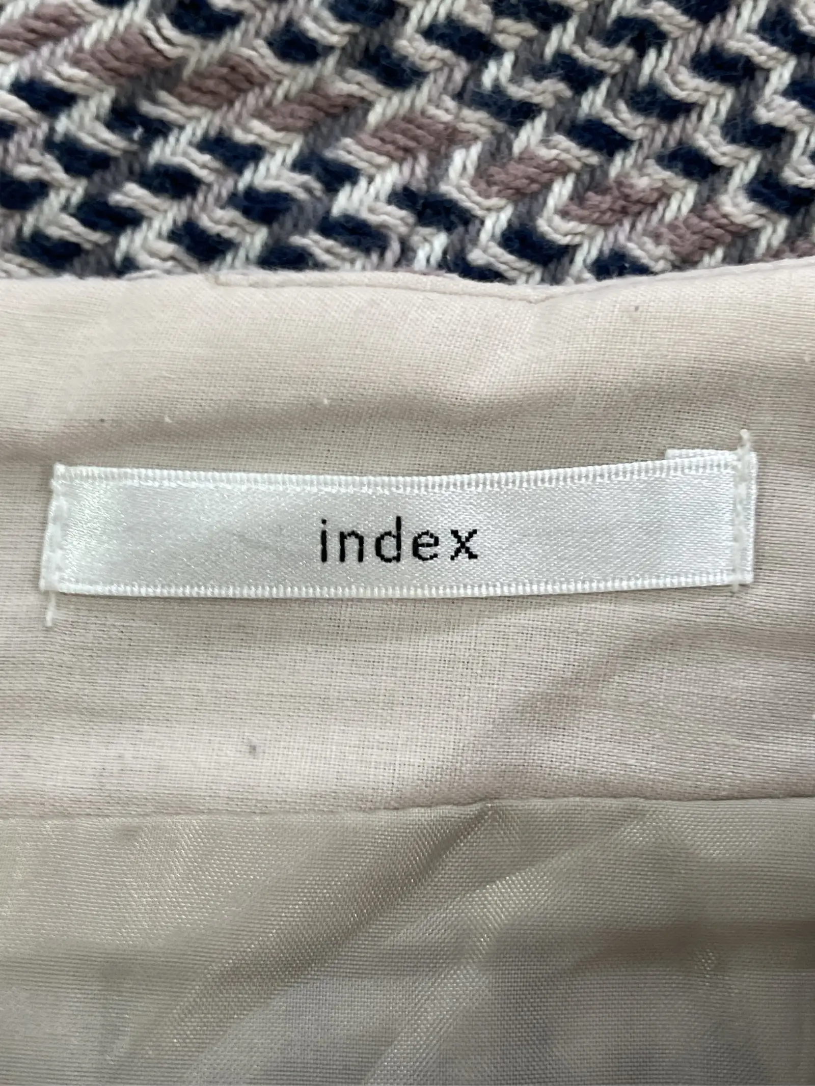 https://r2-worker.digdig.jp/product/09de7d34-6581-49e4-a721-0ce62227828f/2311a8f1-bfa0-4604-87c1-862701e8d5fa