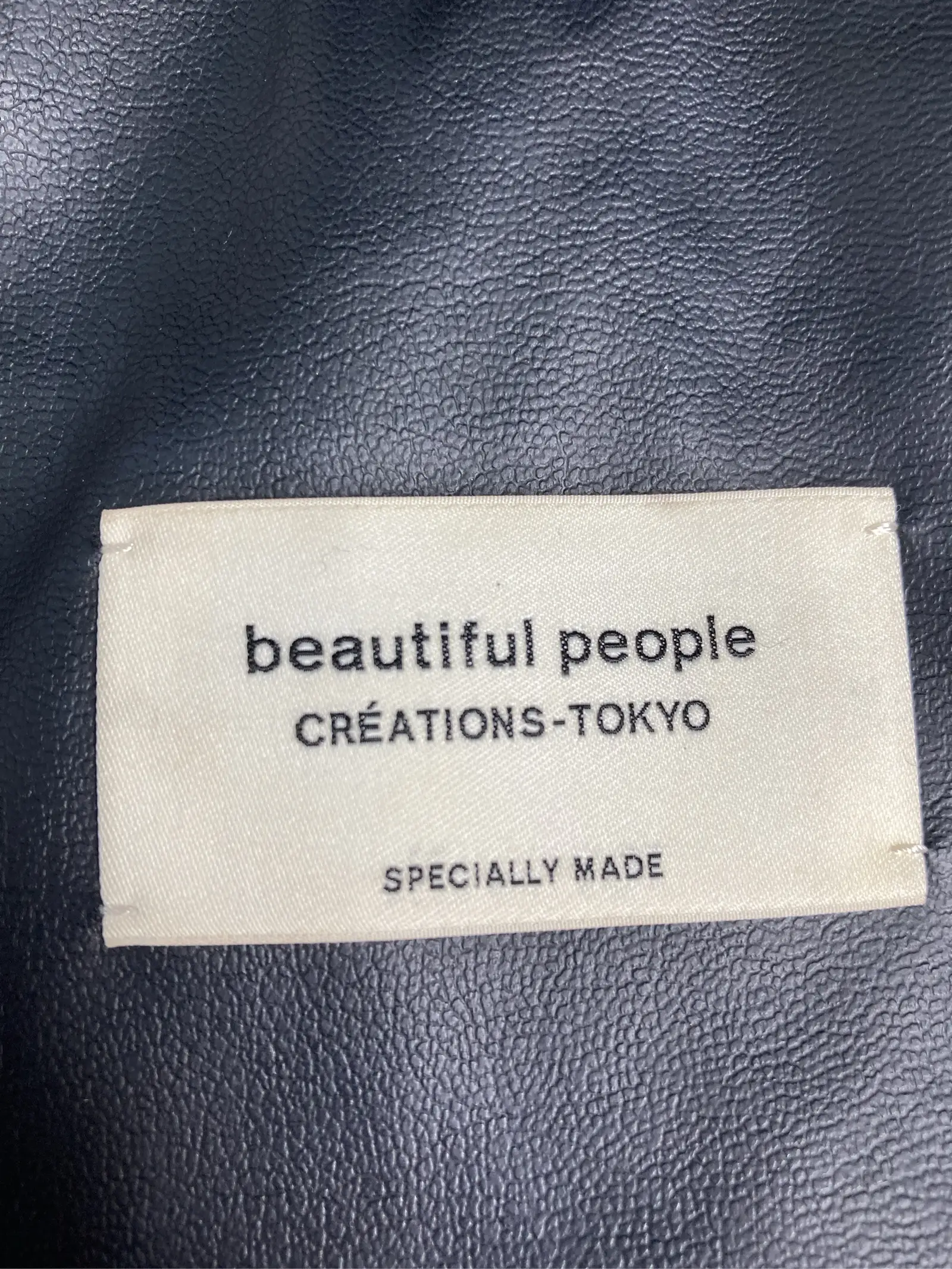 https://r2-worker.digdig.jp/product/0a36f38c-fe59-4266-81f2-4b31e156d90a/574f8f82-c956-4453-b7b1-a86d64deb878