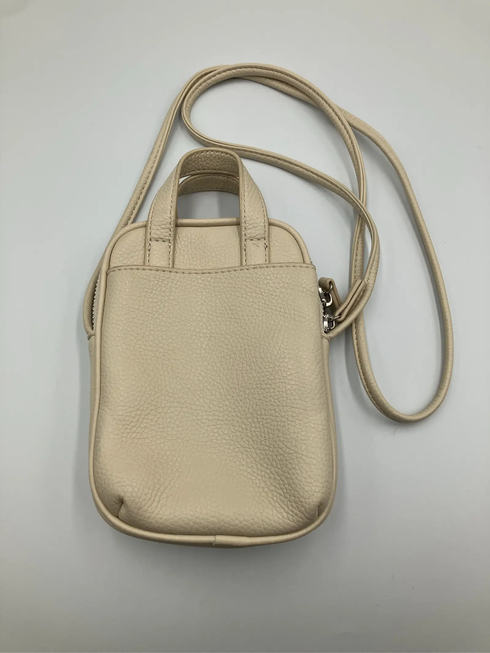 https://r2-worker.digdig.jp/product/0a40af57-9406-42c7-b53c-38a2e4edfeb4/83b57a90-a58e-4043-9a6b-a61b9312c93a
