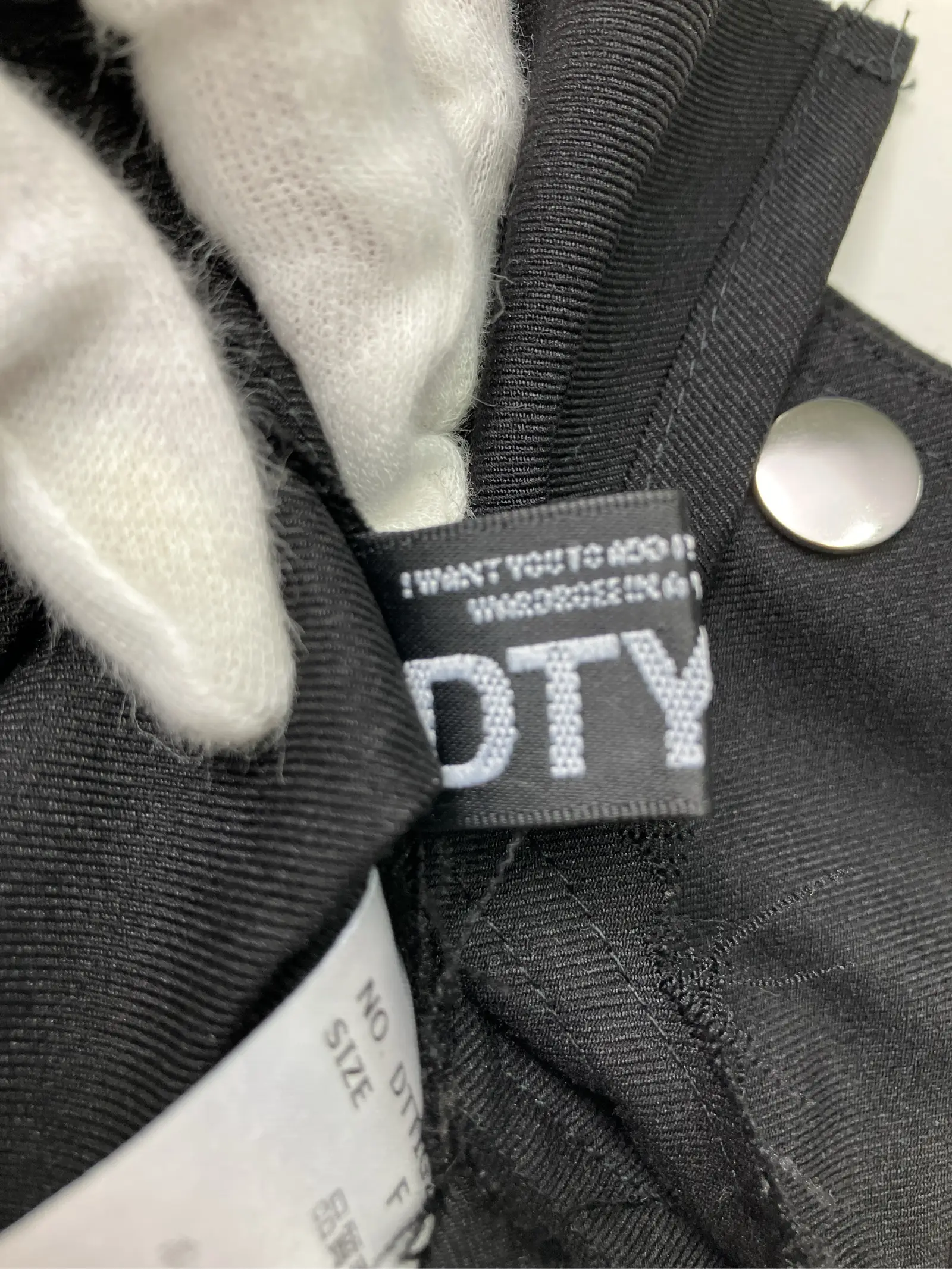 https://r2-worker.digdig.jp/product/0a6a3408-467e-4abf-995e-cc565163068f/6d27e51a-0984-42f7-b760-da23a68013df