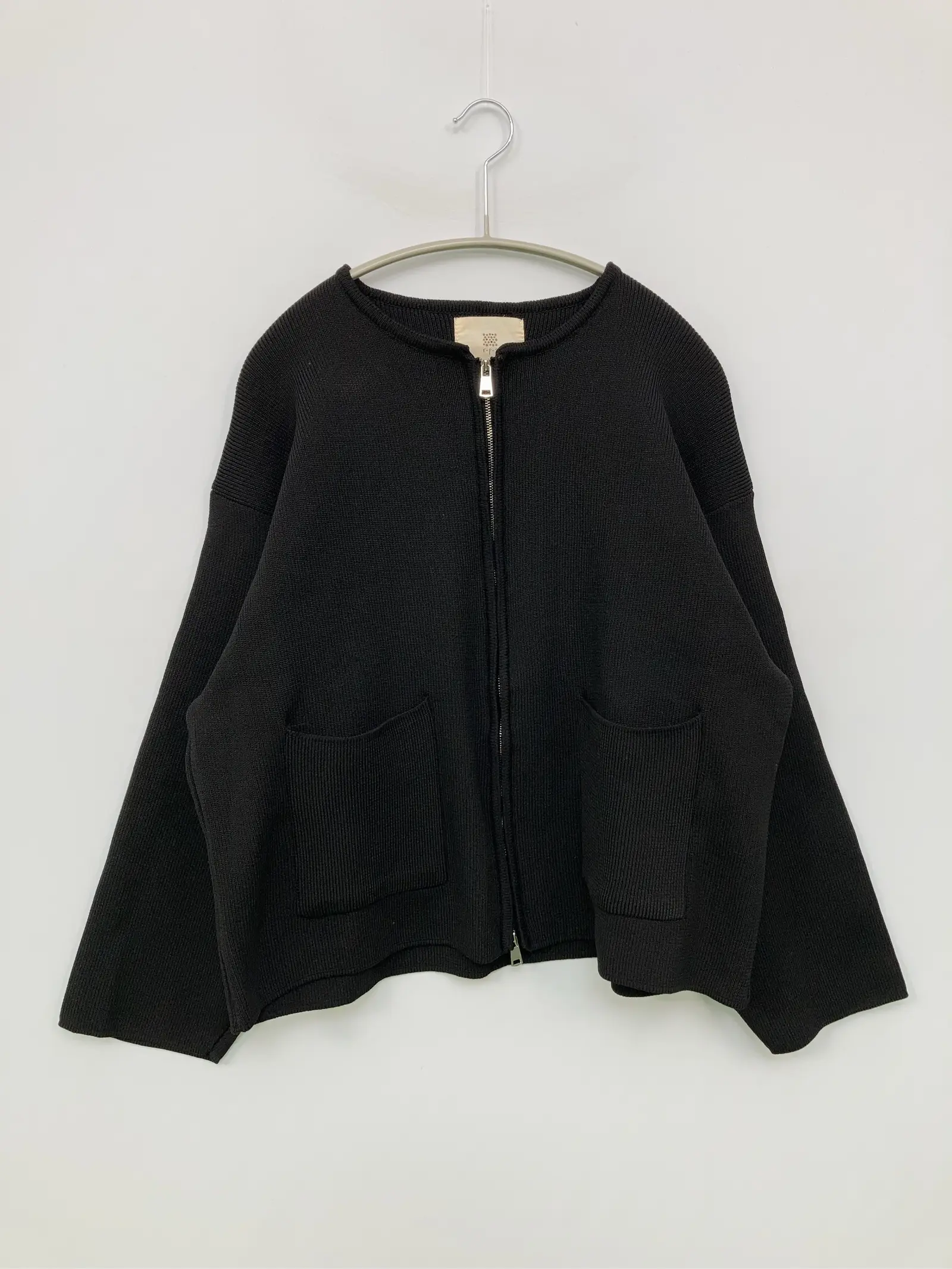 https://r2-worker.digdig.jp/product/0a86c810-7de0-4ff9-9294-3c781aab9620/885a4f17-dbd2-4e5e-a2d0-7704c92f558e