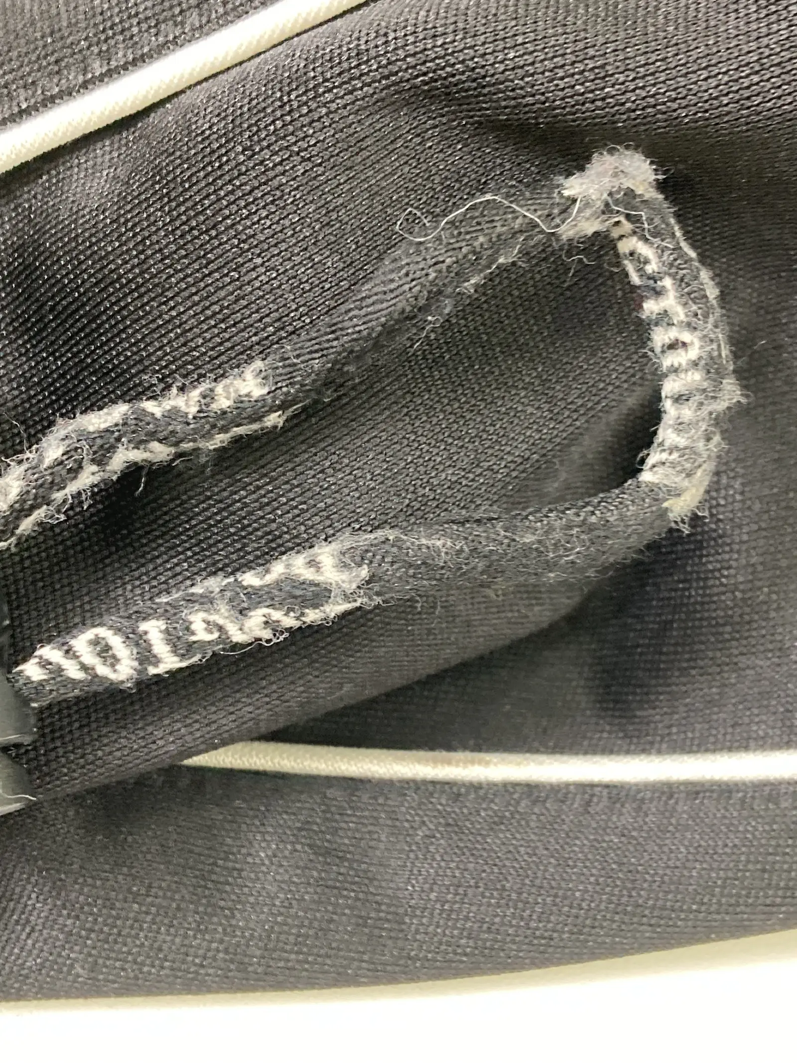 https://r2-worker.digdig.jp/product/0acb6a5f-6469-4e60-97fa-cbf7427bab1a/a957a1b5-a6ce-42a4-9342-d59226283e71