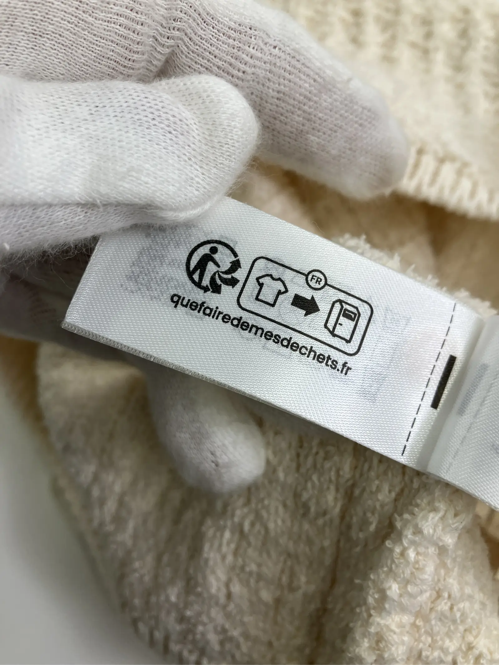 https://r2-worker.digdig.jp/product/0ae5ee6f-ad86-491b-8074-02d5569fab4e/e8e2ff2e-afa7-4068-beef-c6b26c5e254e