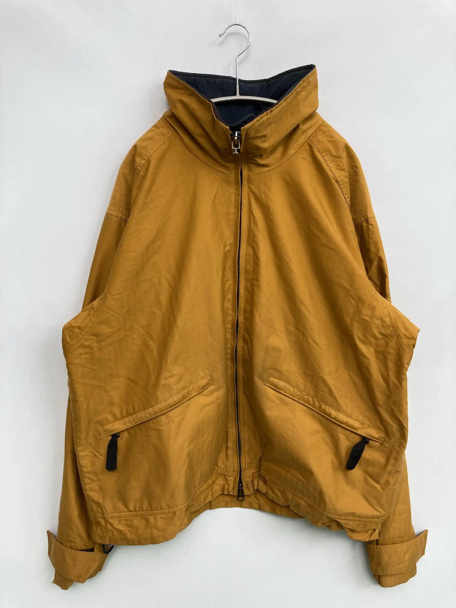 https://r2-worker.digdig.jp/product/0ae94060-304a-4f2a-b798-6ad02603a4f3/2853a69d-7985-412e-8243-f71b21343b47