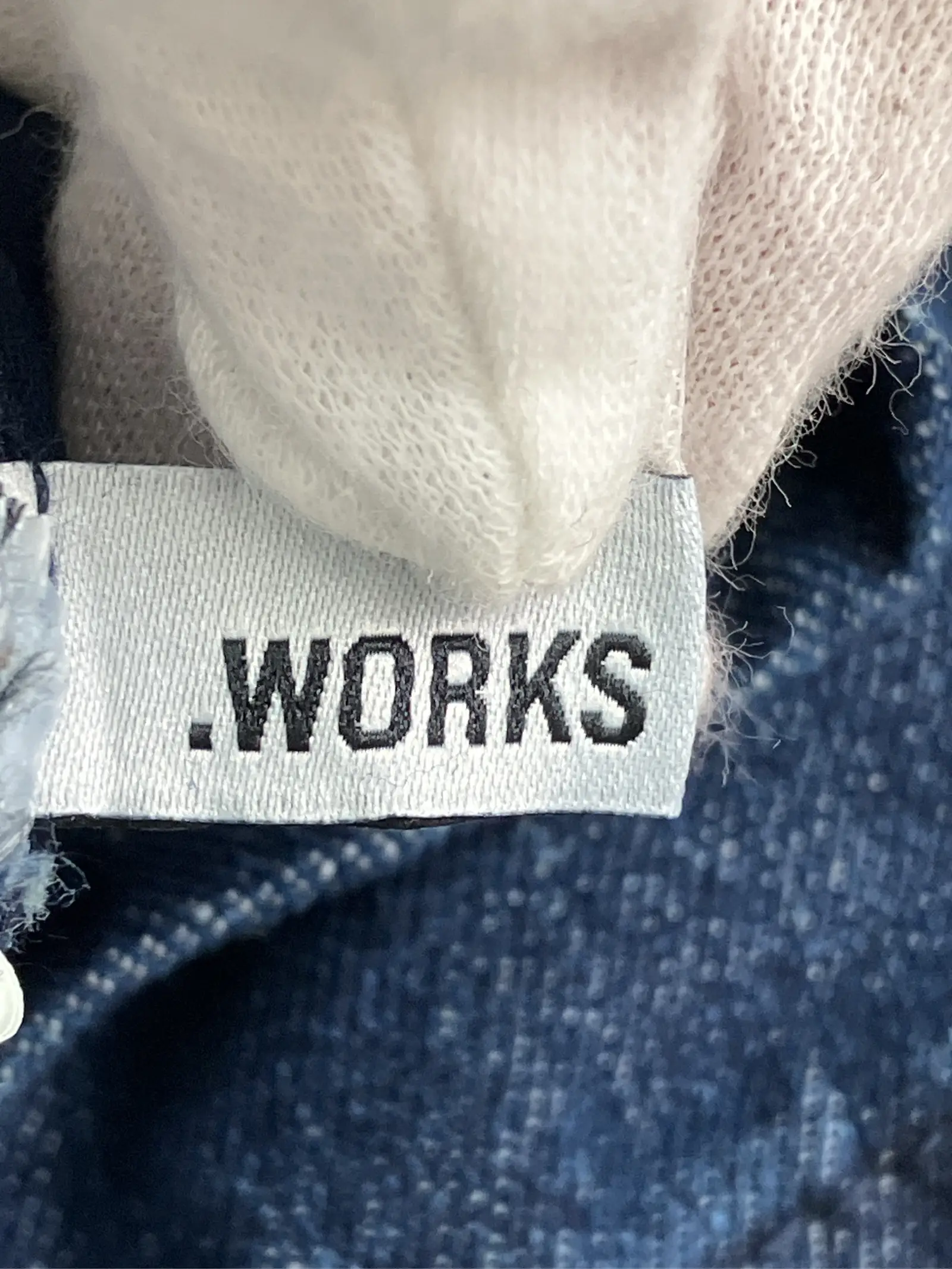 https://r2-worker.digdig.jp/product/0b3846a4-ad60-4590-8370-ed19e9296439/5746a976-711c-447e-a502-a6687022eaf2
